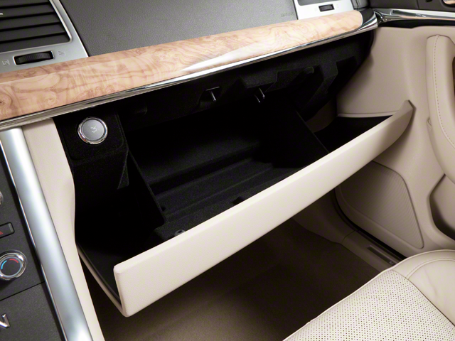 2011 Lincoln MKS Base