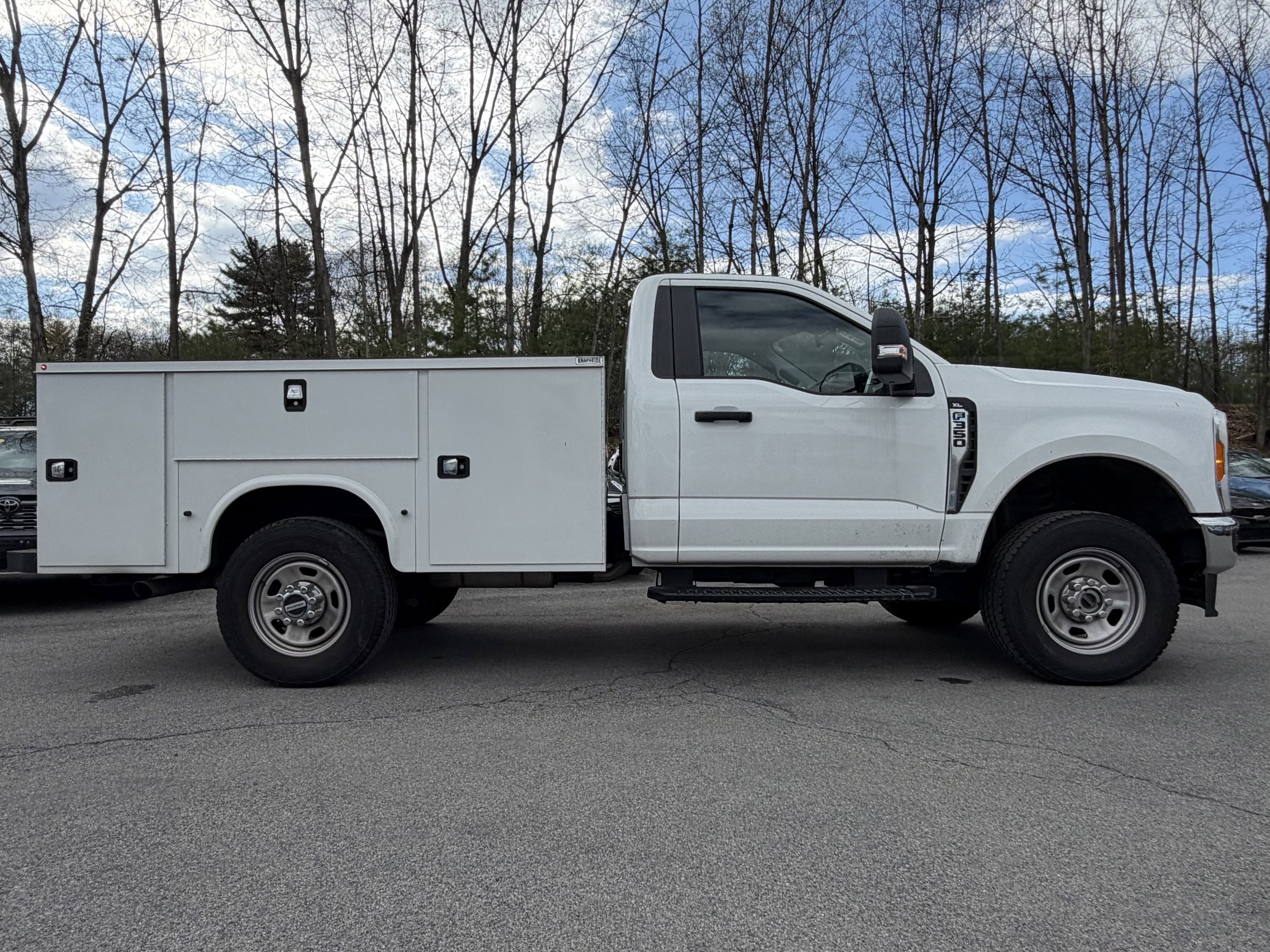 2023 Ford F-350SD XL