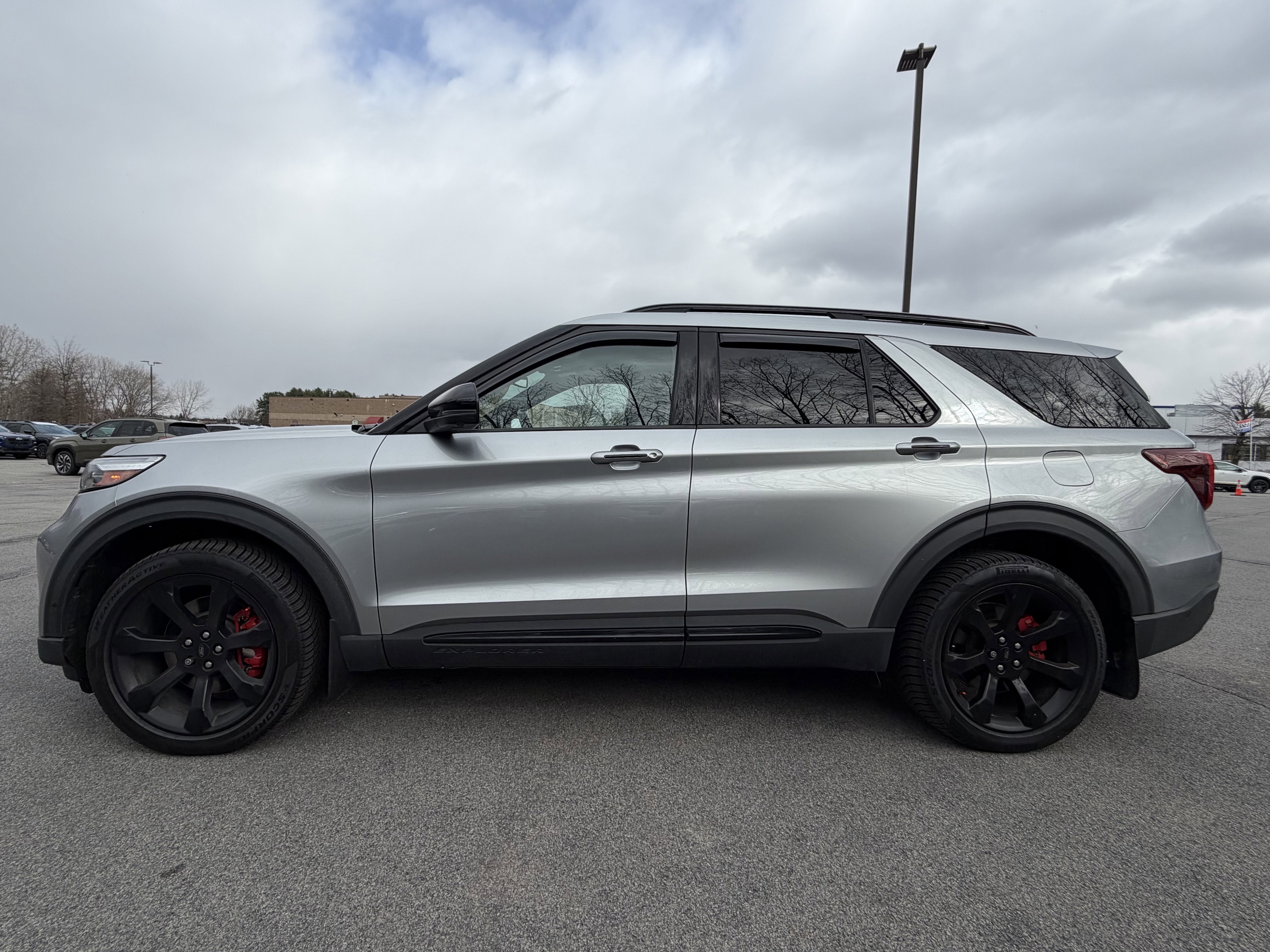 2020 Ford Explorer ST