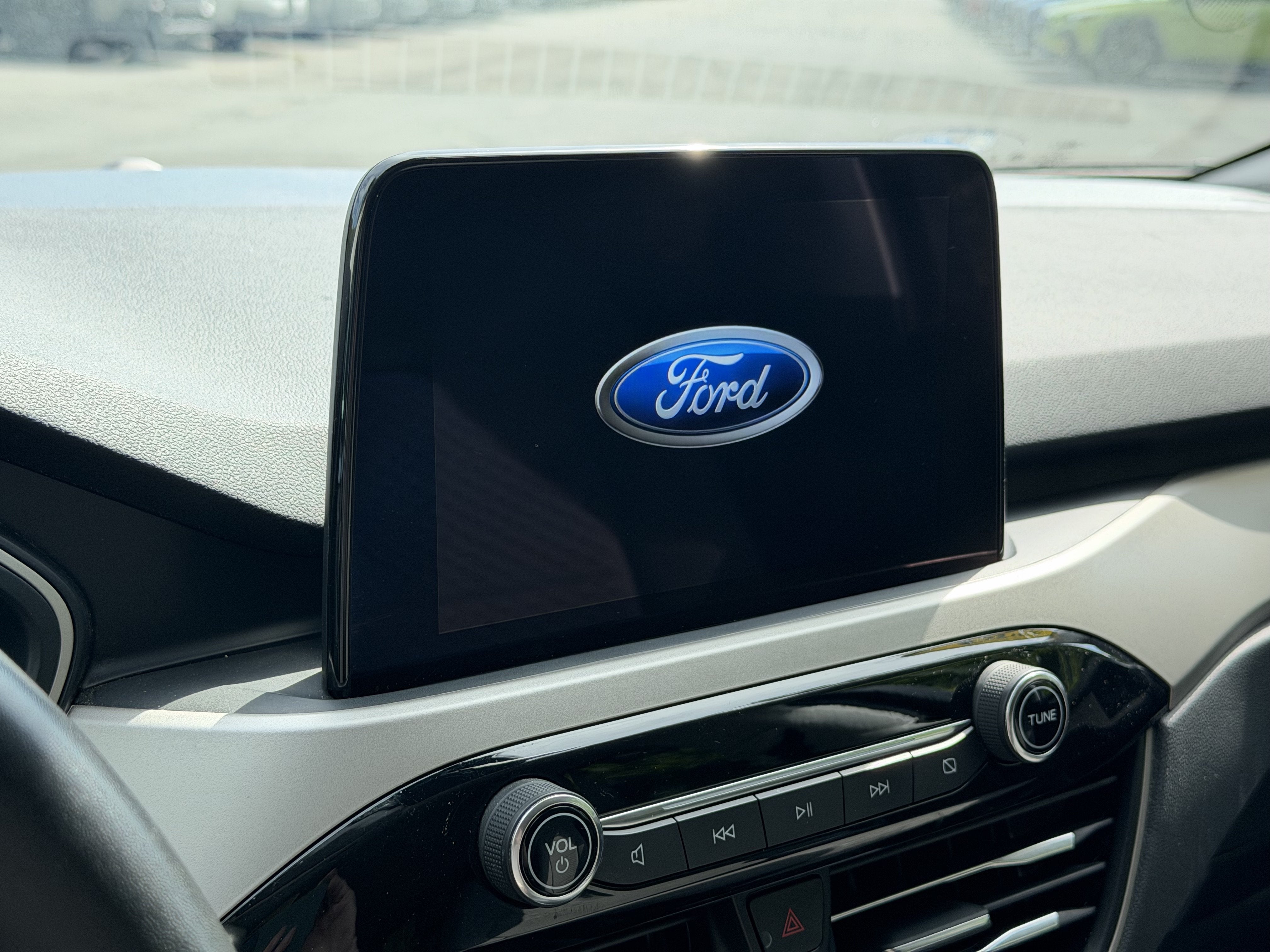 2022 Ford Escape SE - Photo 14