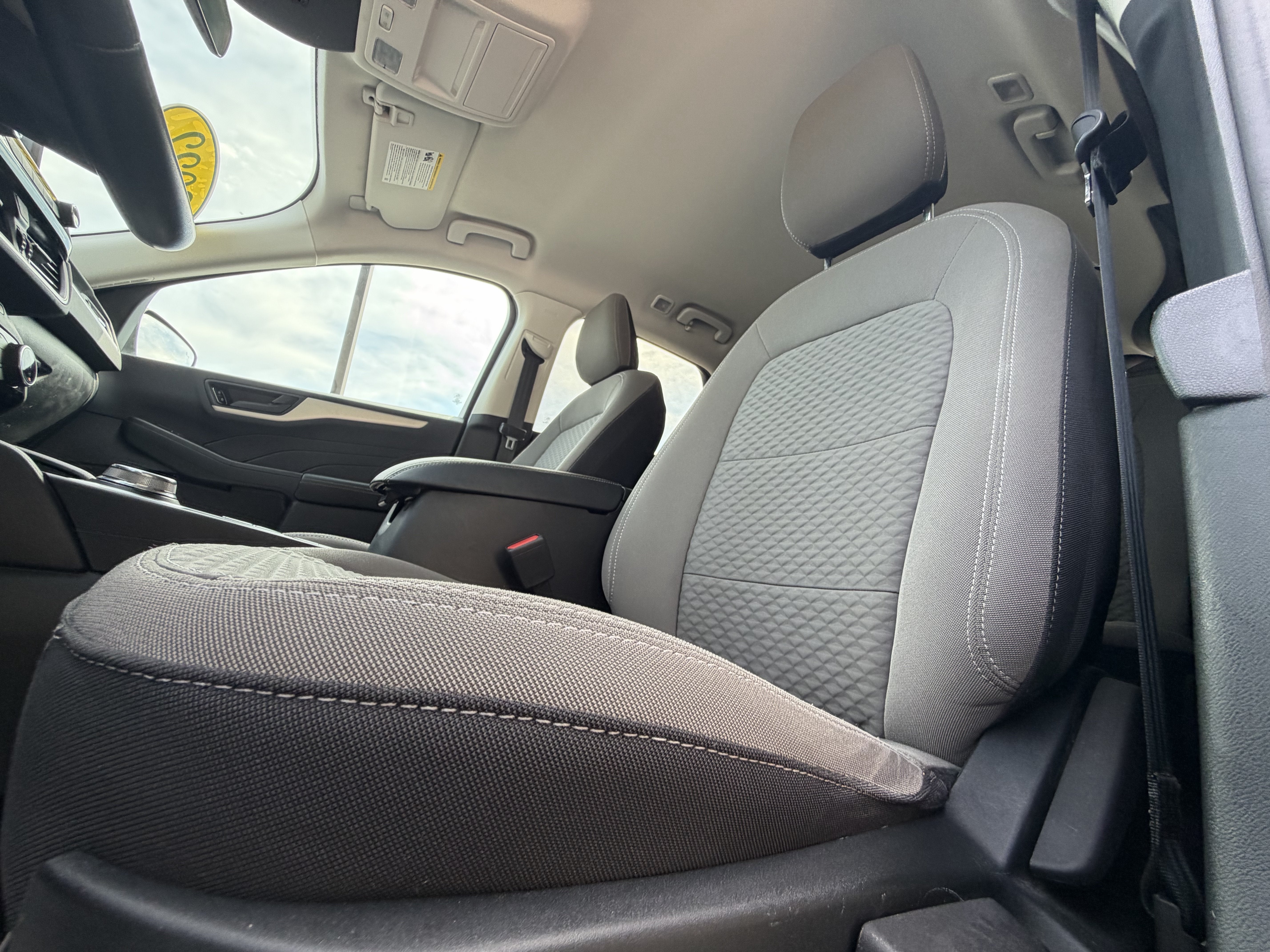 2022 Ford Escape SE - Photo 22