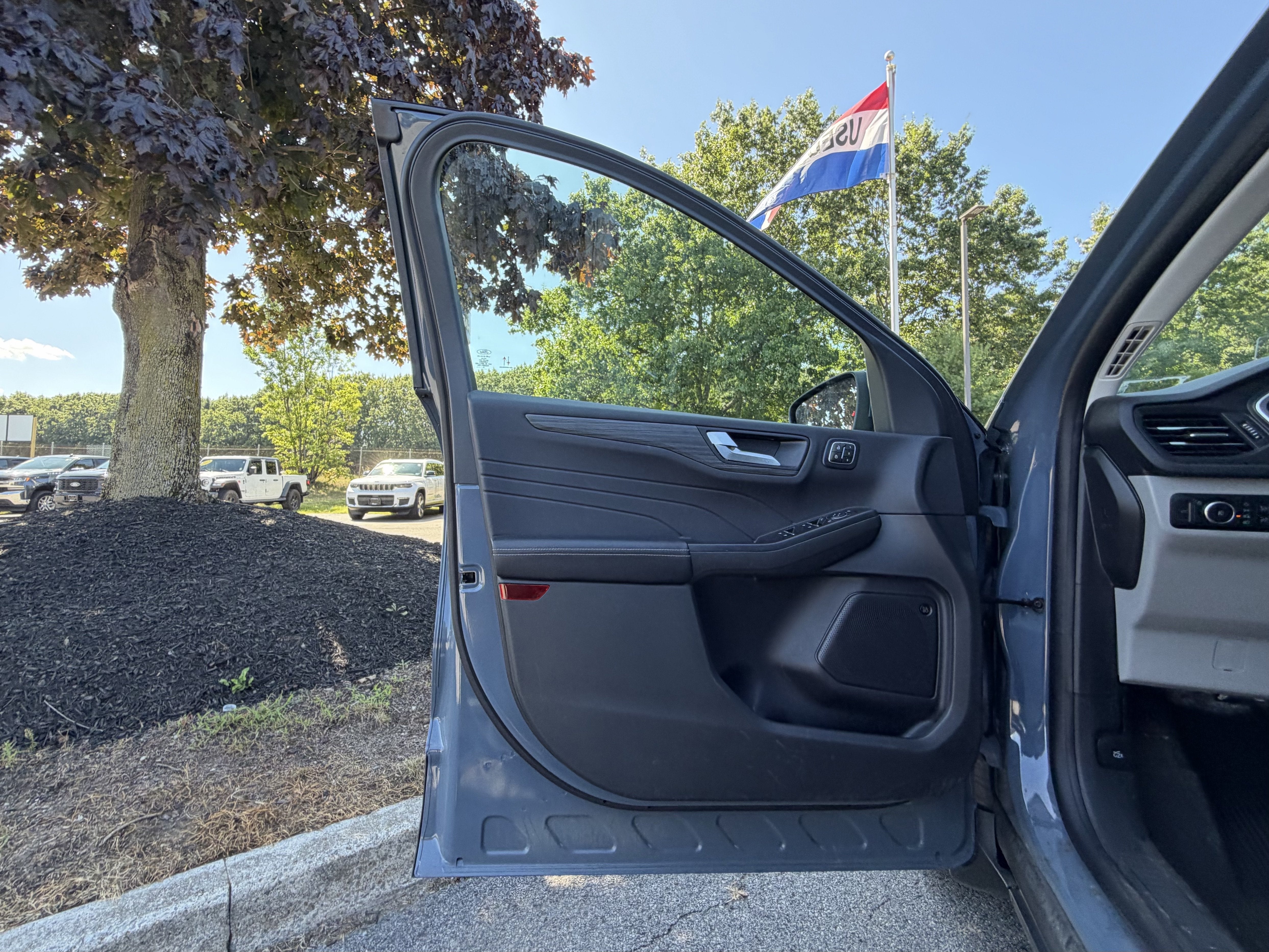 2024 Ford Escape Platinum