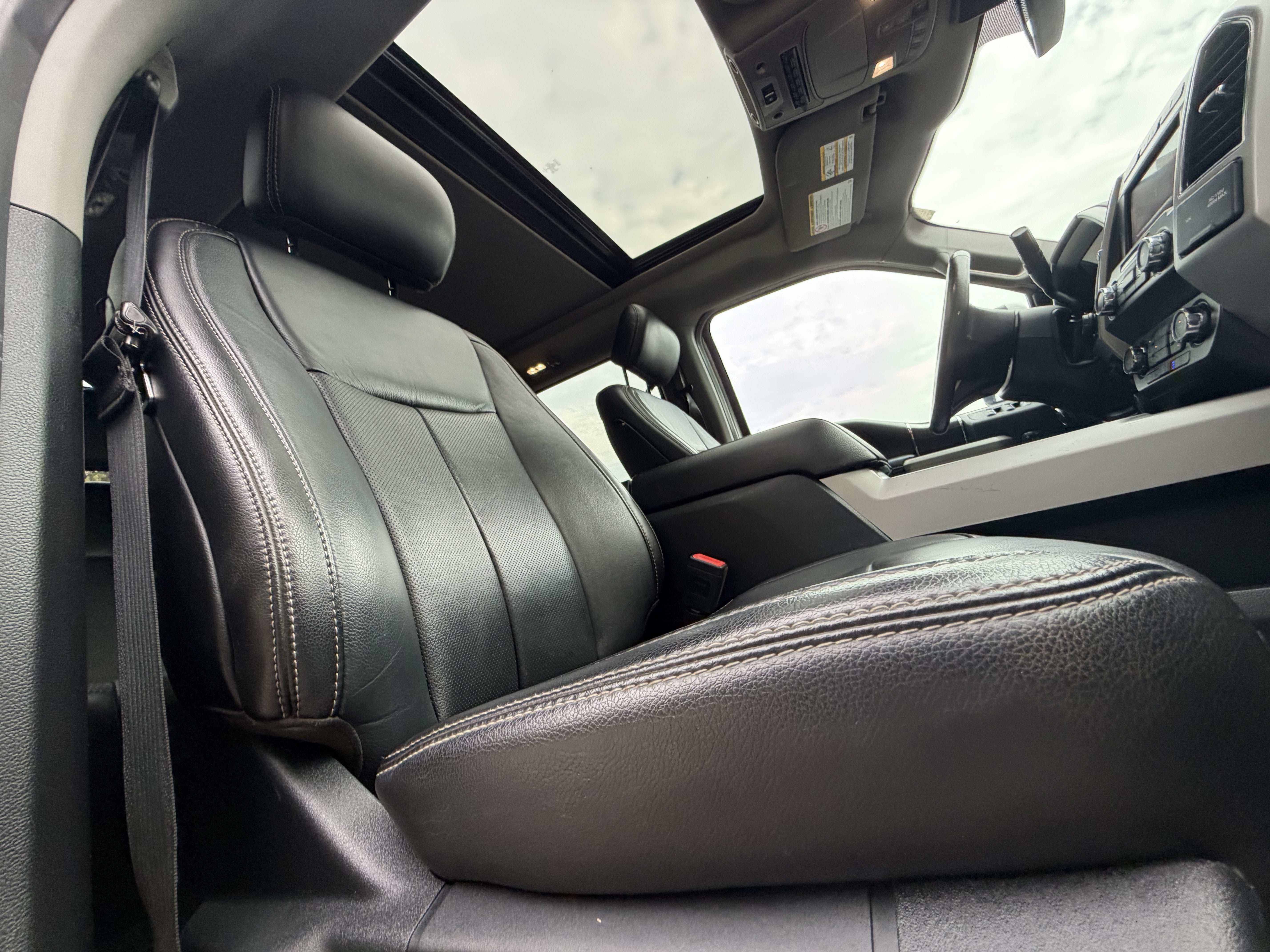 2020 Ford F-250SD Lariat
