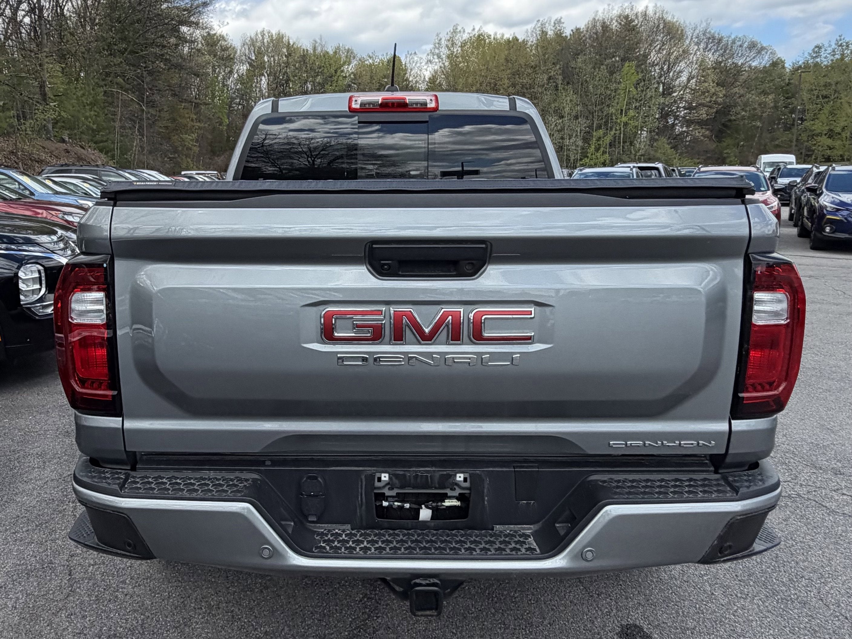 2025 GMC Canyon Denali