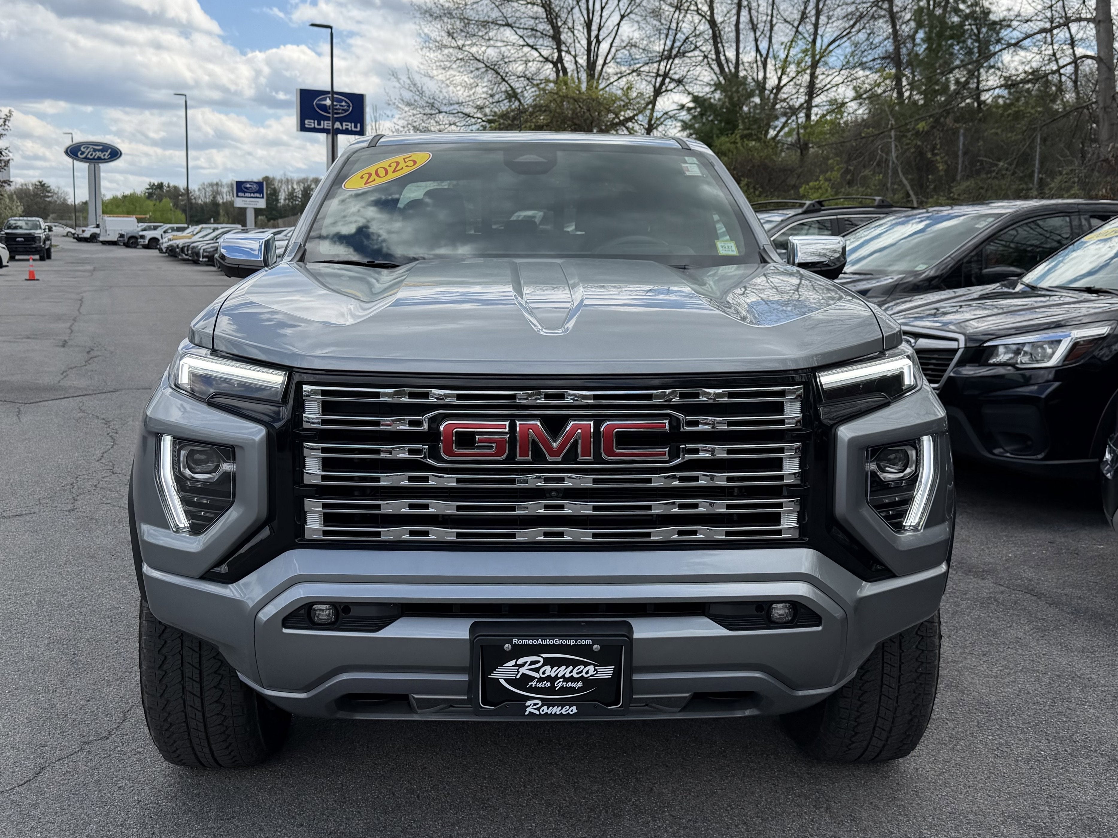 2025 GMC Canyon Denali