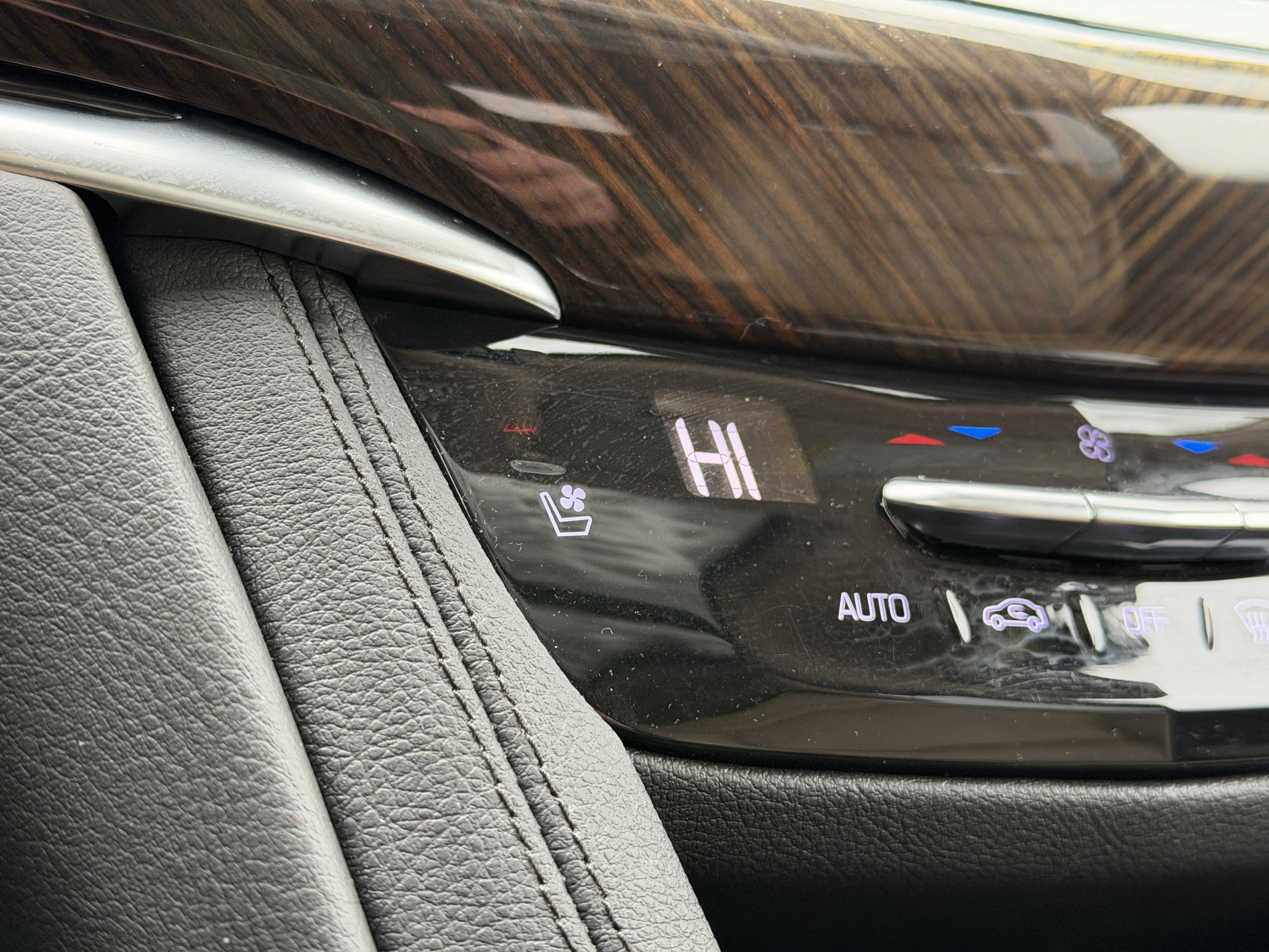 2020 Cadillac XT6 AWD Premium Luxury