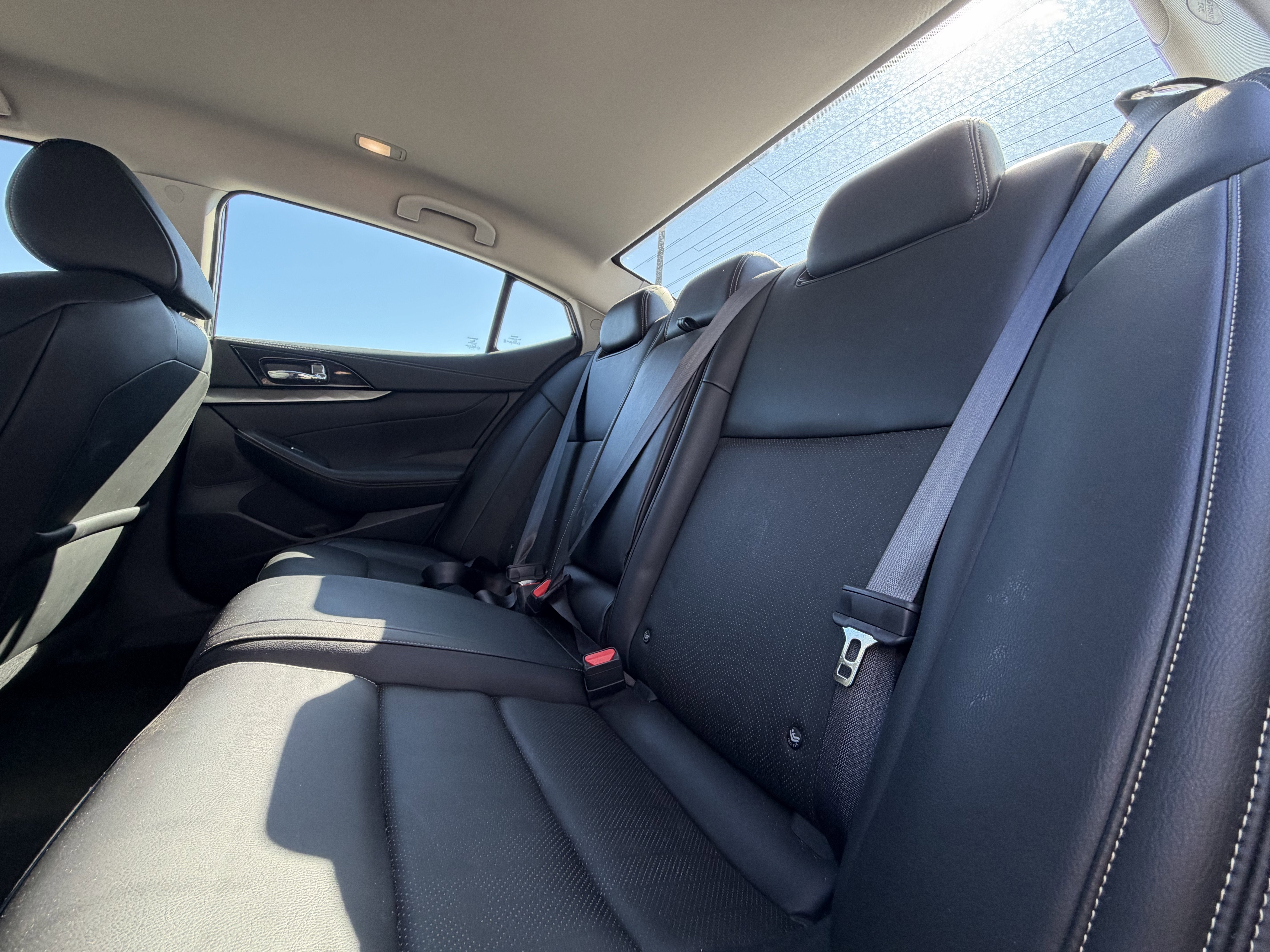 2020 Nissan Maxima SV