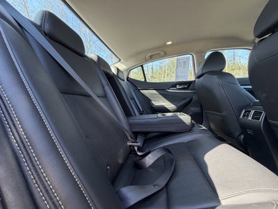 2020 Nissan Maxima SV