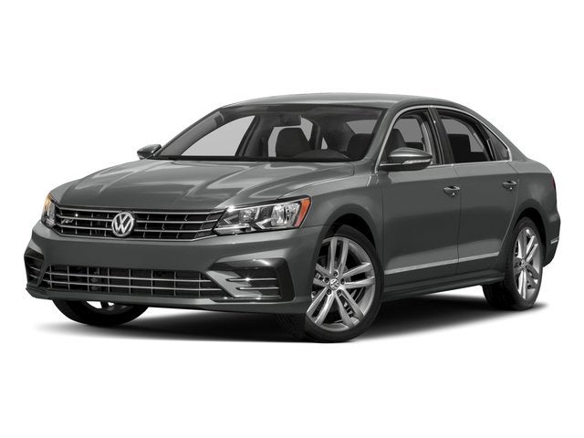 2018 Volkswagen Passat 2.0T R-Line Auto's photo