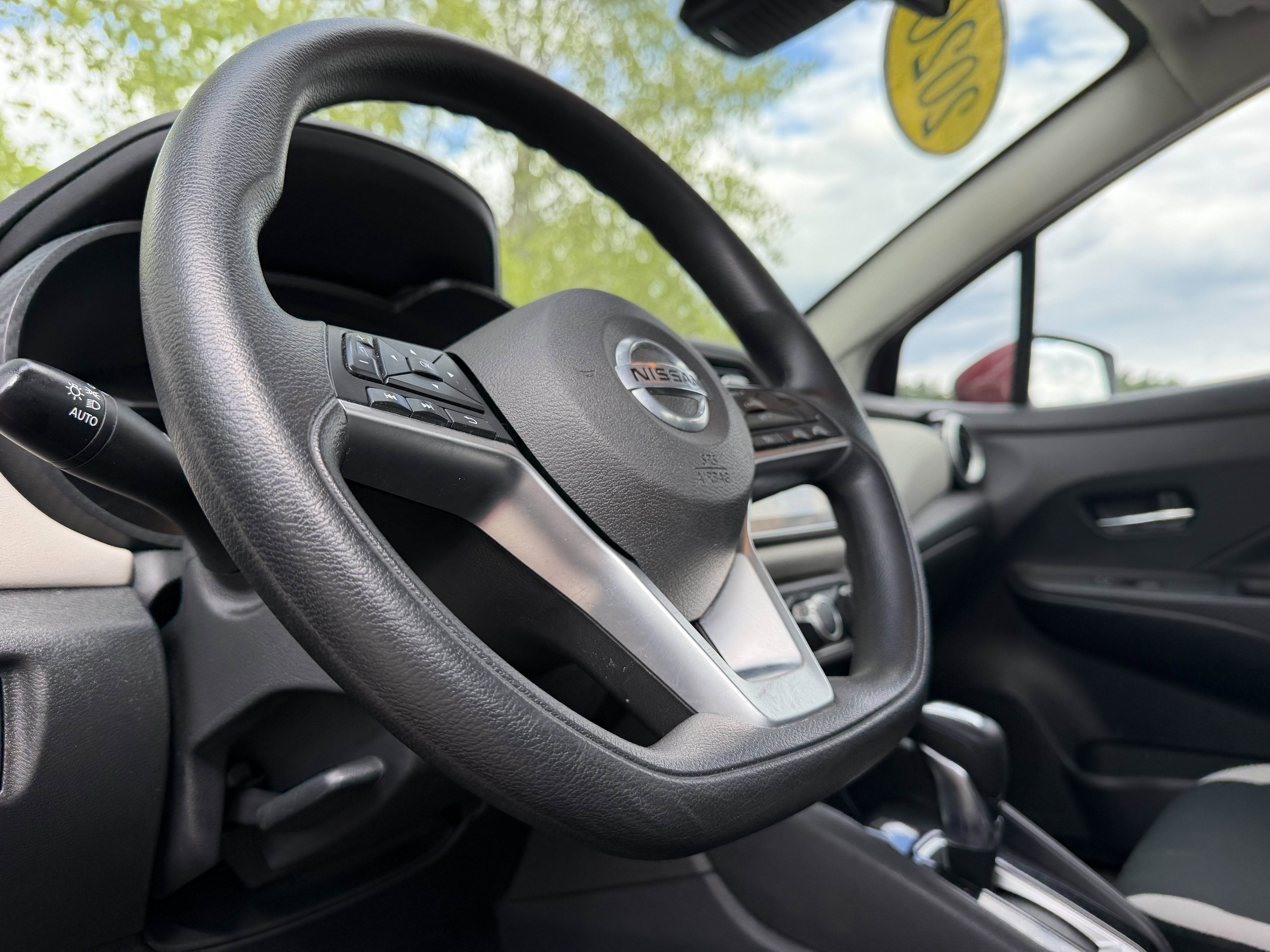 2020 Nissan Versa 1.6 SV