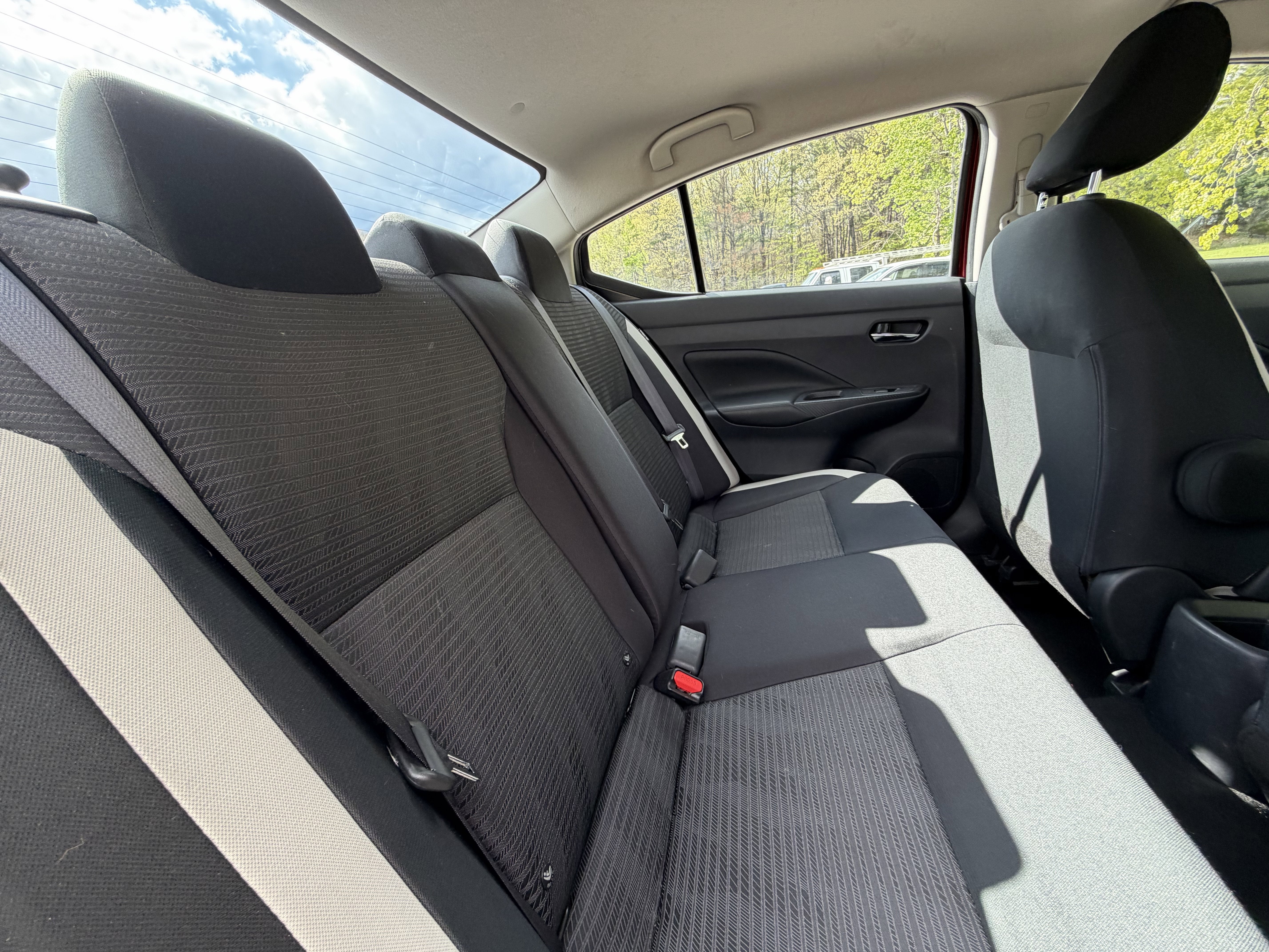 2020 Nissan Versa 1.6 SV