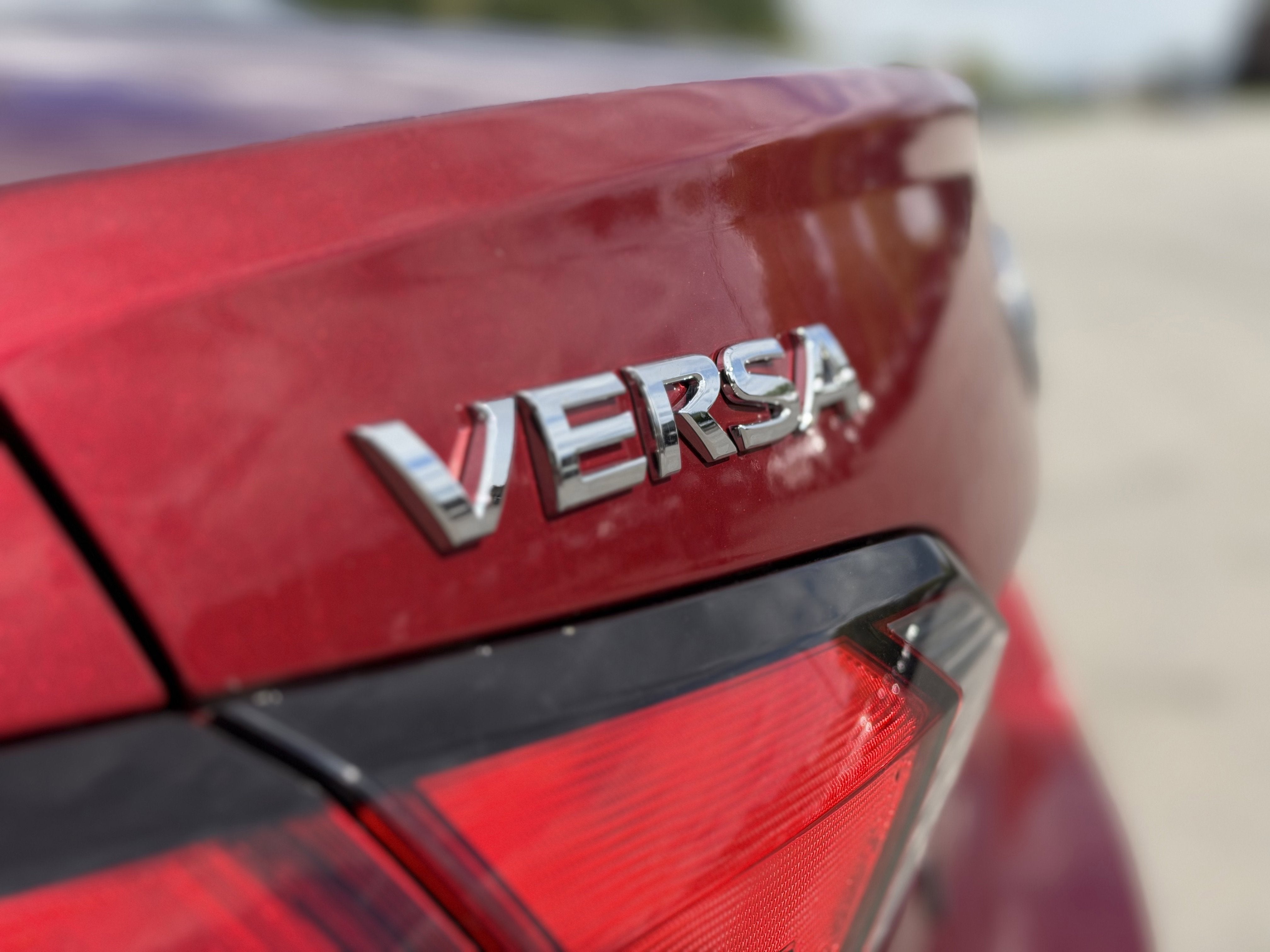 2020 Nissan Versa 1.6 SV