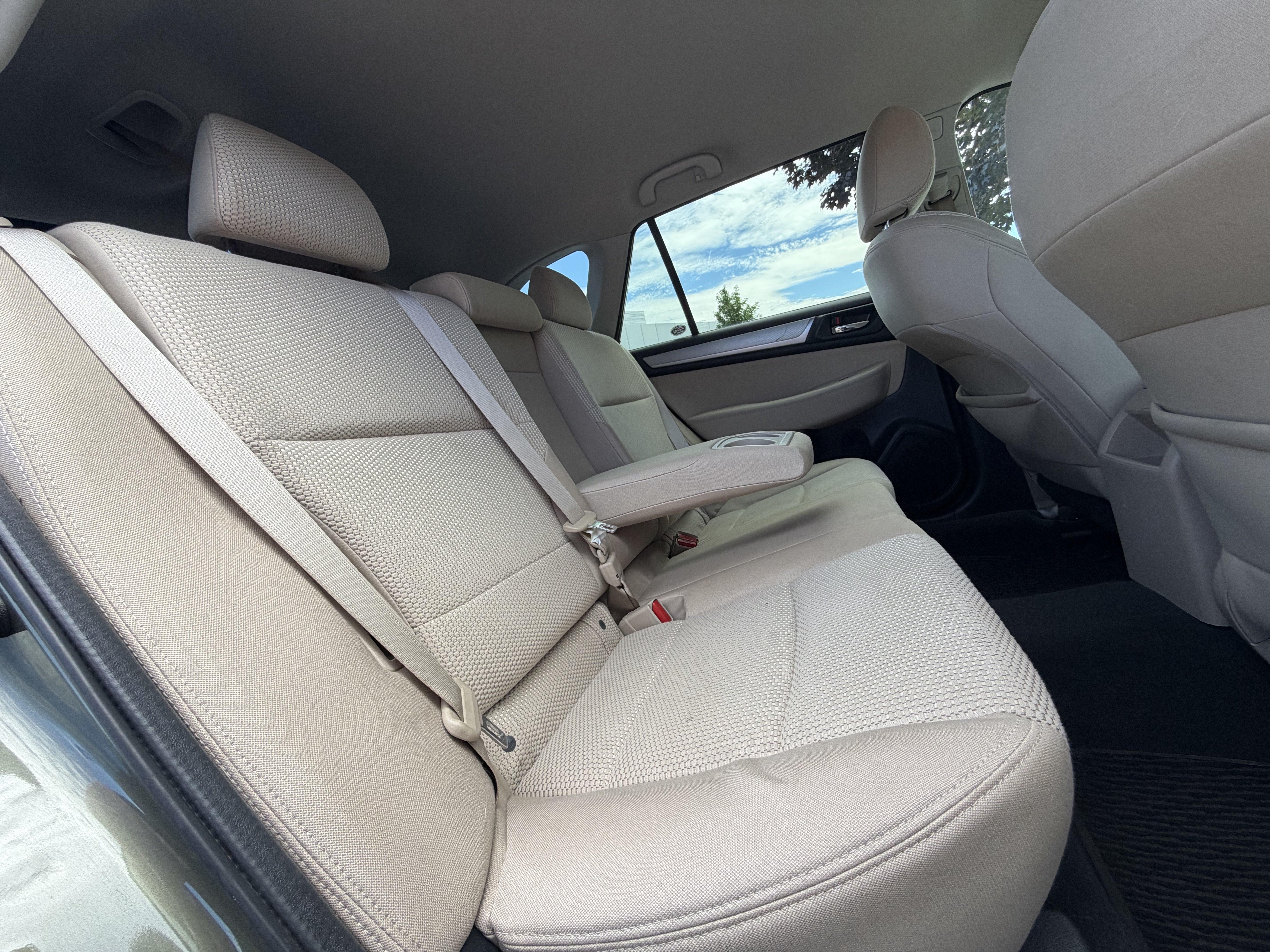 2016 Subaru Outback 2.5i Premium