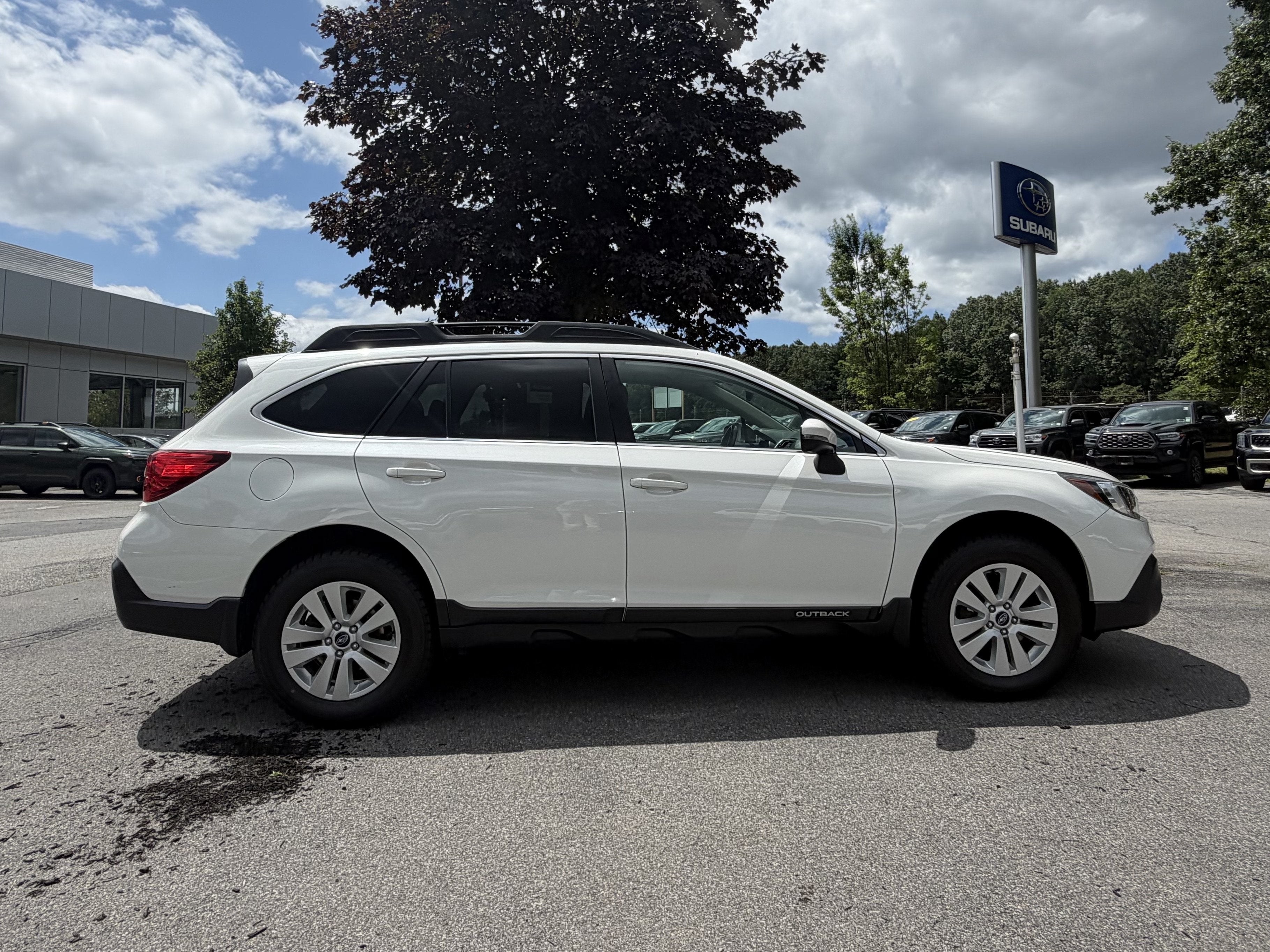 2019 Subaru Outback 2.5i Premium