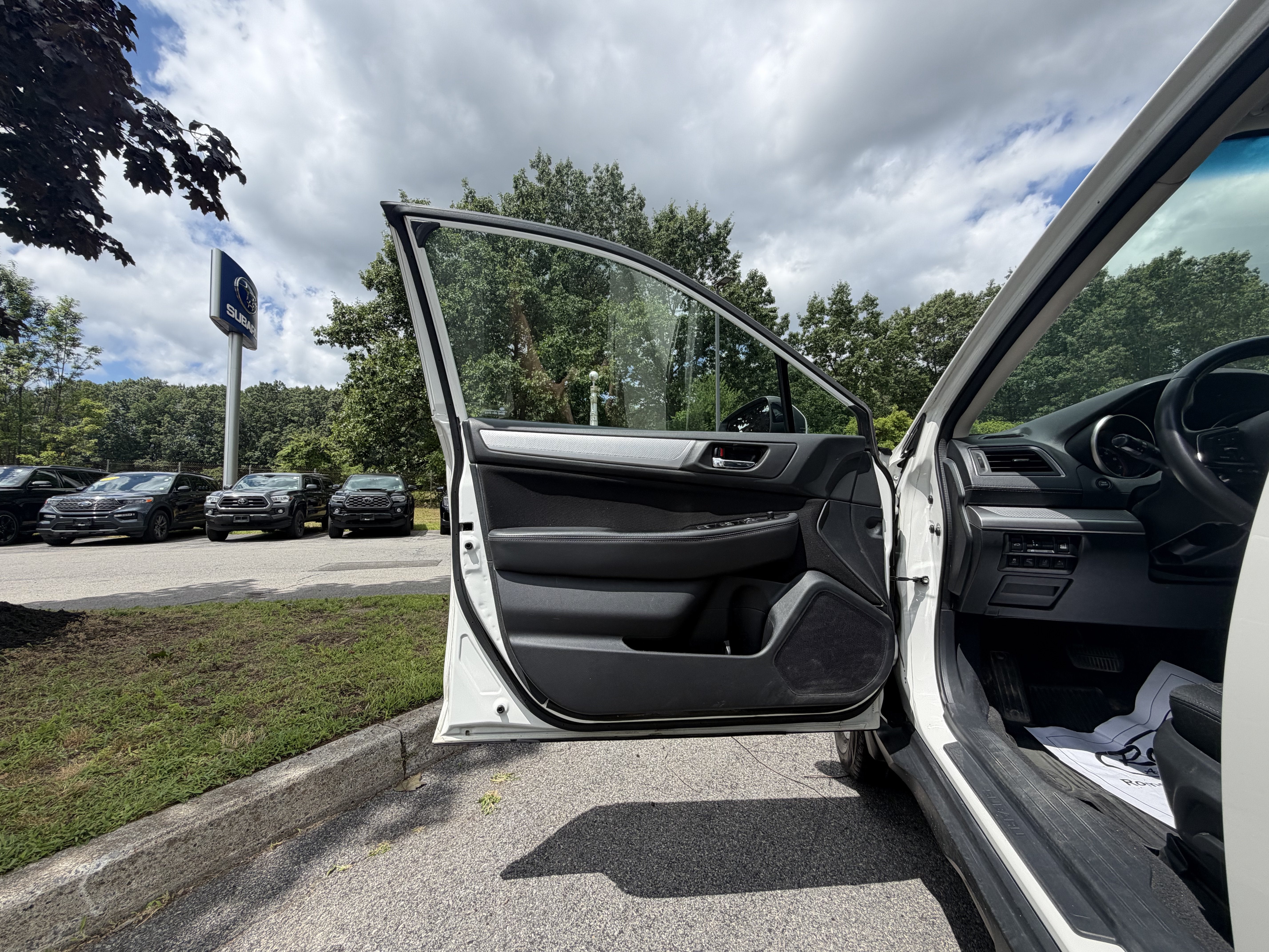 2019 Subaru Outback 2.5i Premium