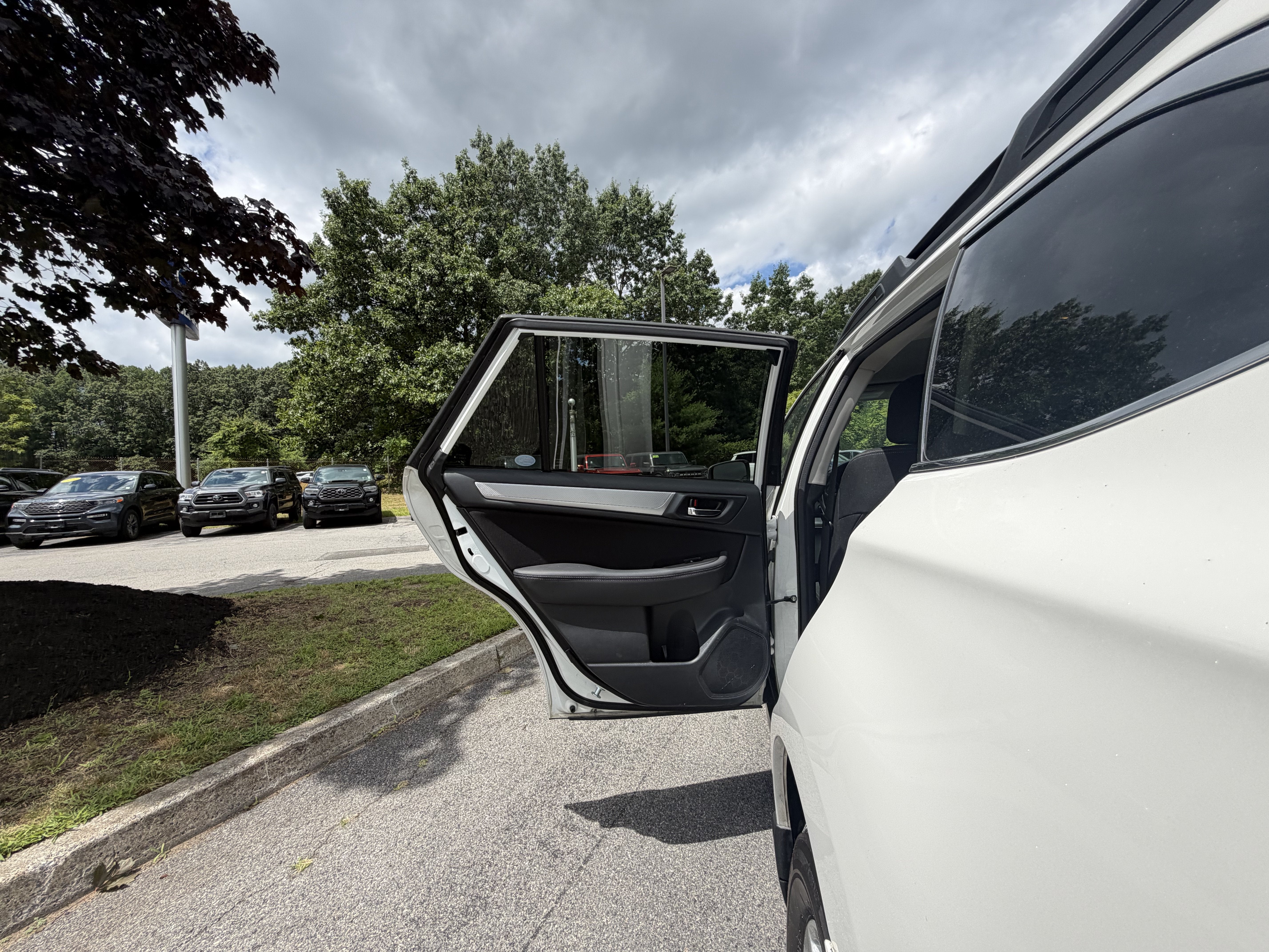 2019 Subaru Outback 2.5i Premium