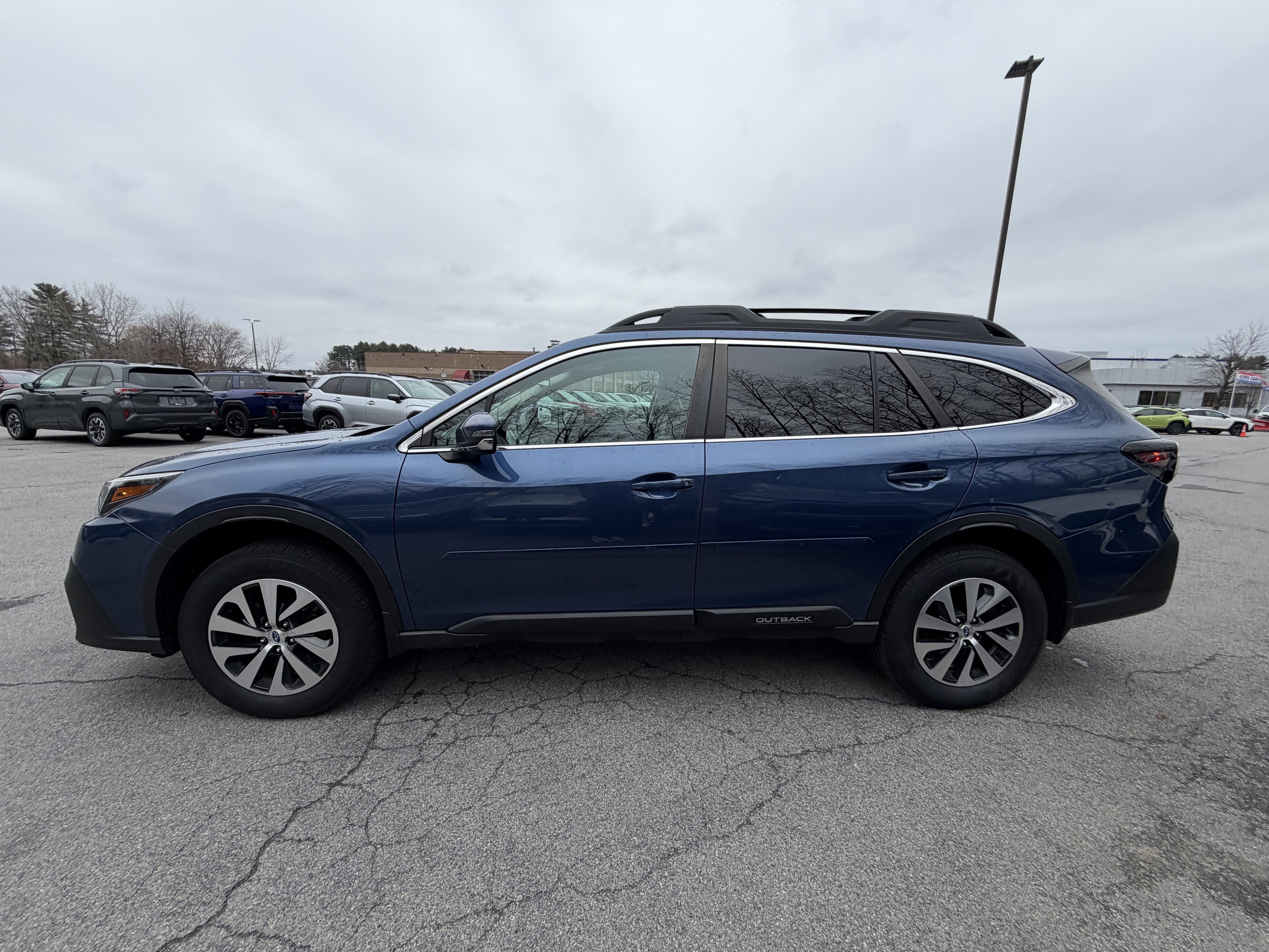 2022 Subaru Outback Premium