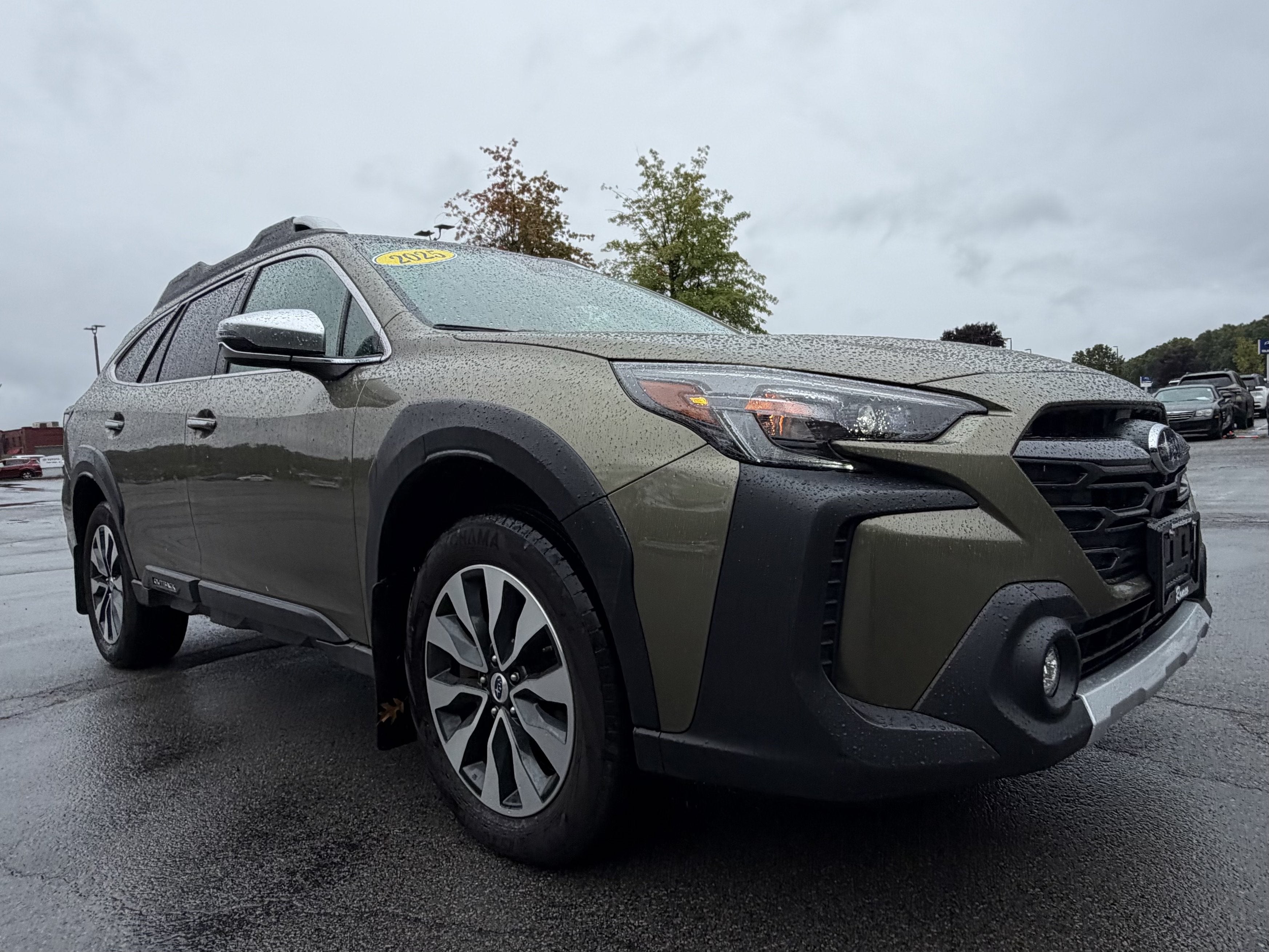 2025 Subaru Outback Touring XT