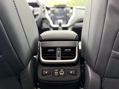 2025 Subaru Outback Touring XT