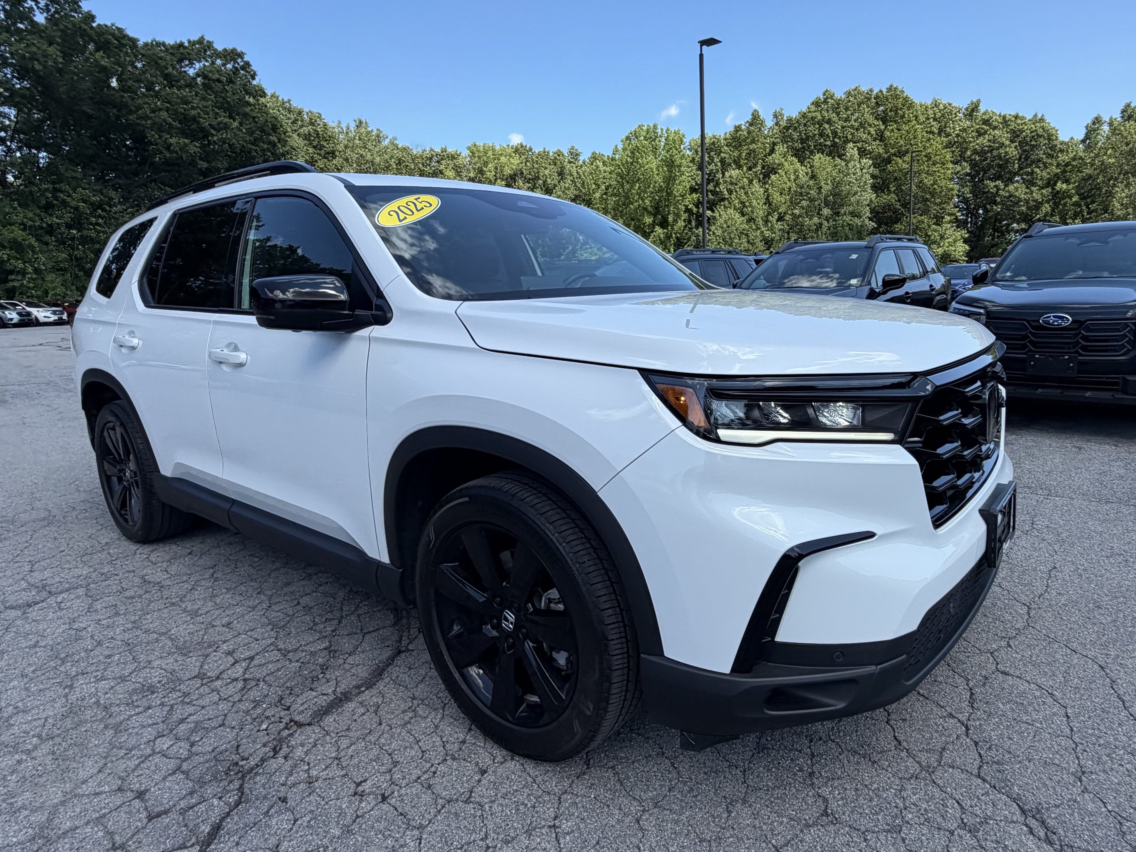 2025 Honda Pilot Black Edition