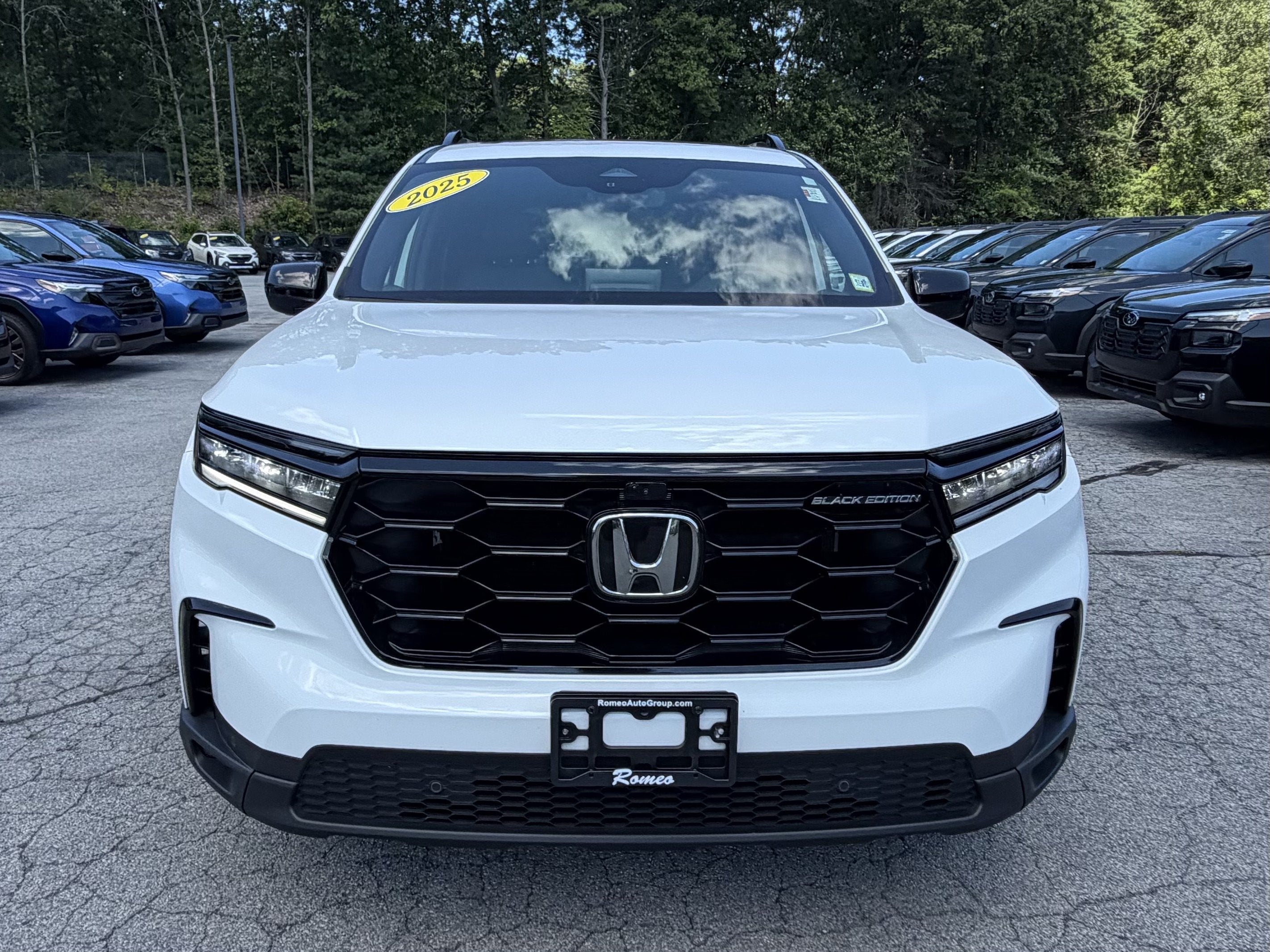 2025 Honda Pilot Black Edition