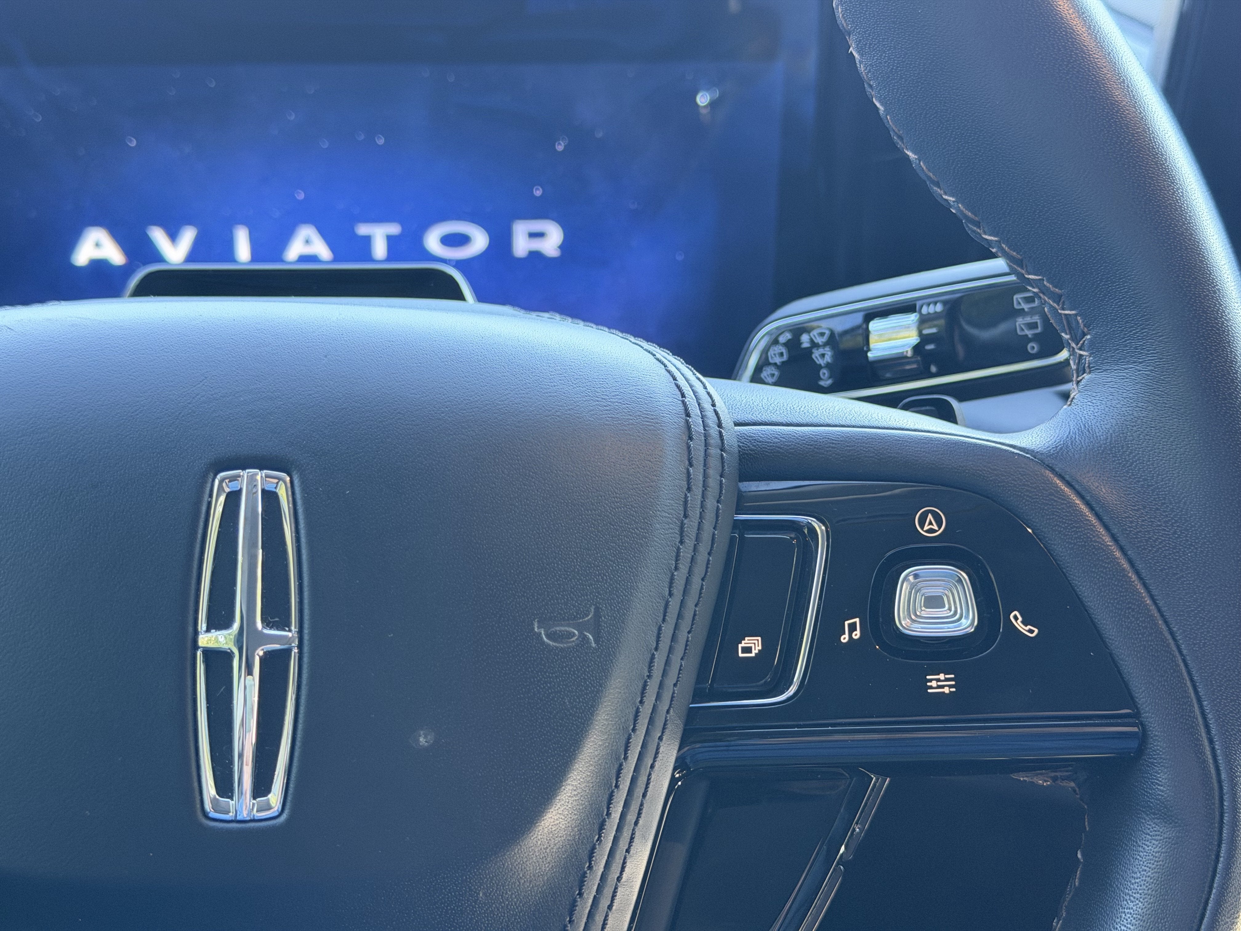 2025 Lincoln Aviator Premiere Premium