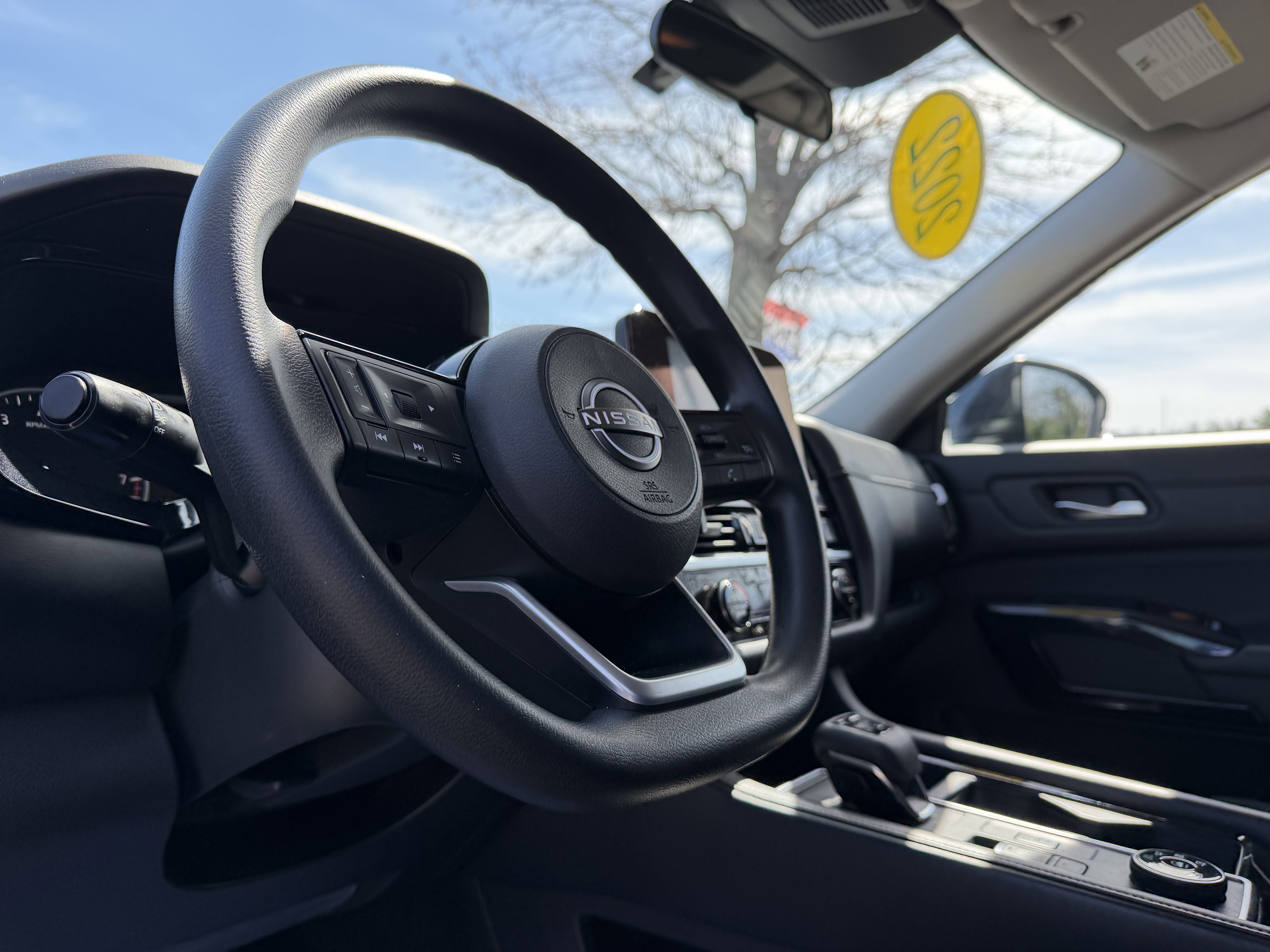 2022 Nissan Pathfinder S