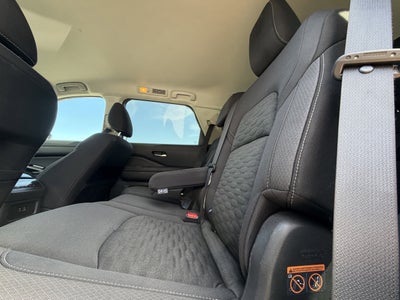 2022 Nissan Pathfinder S