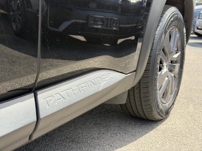 2022 Nissan Pathfinder S