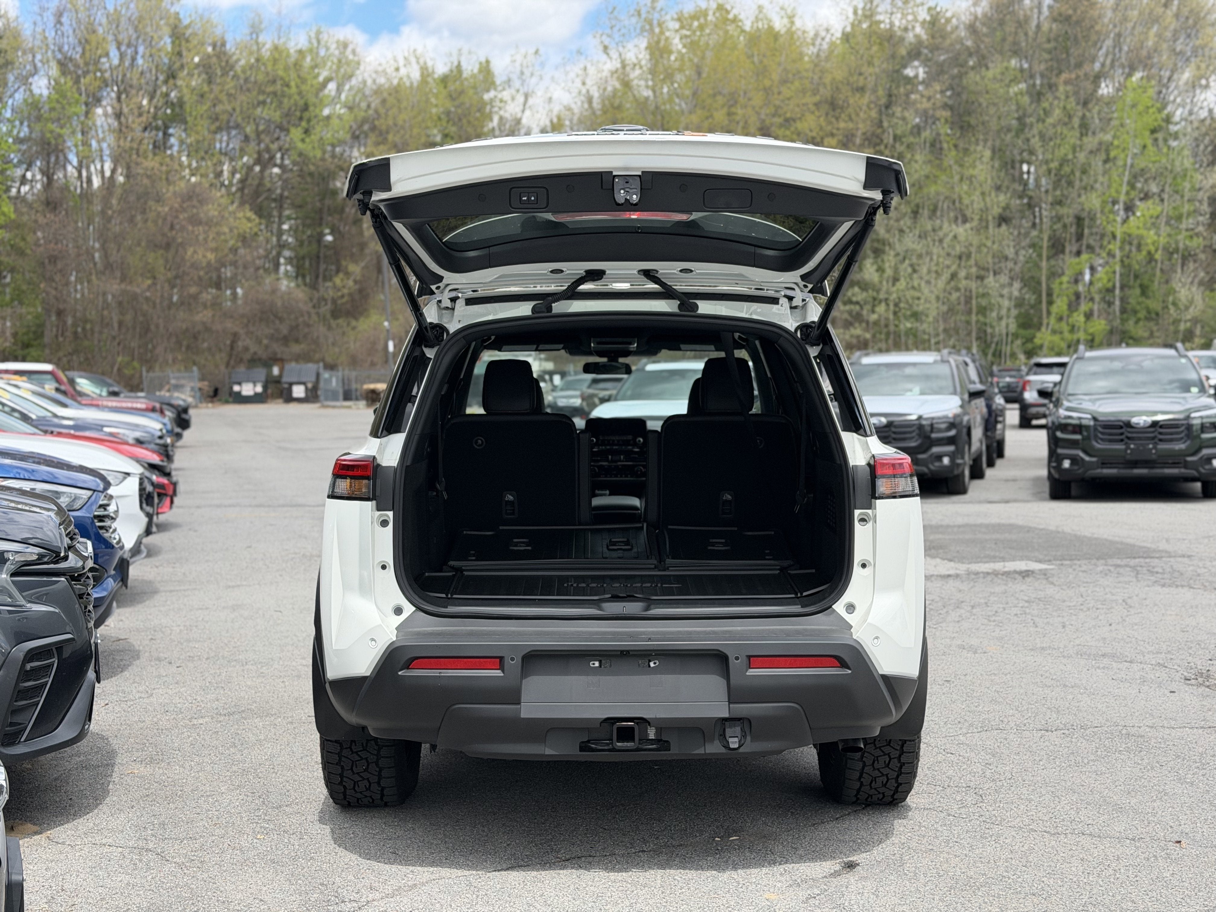 2025 Nissan Pathfinder Rock Creek