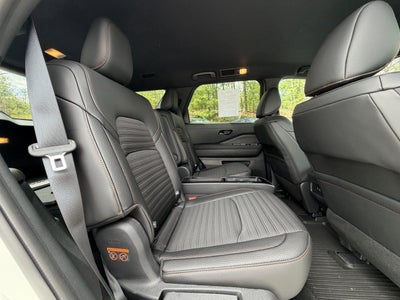 2025 Nissan Pathfinder Rock Creek