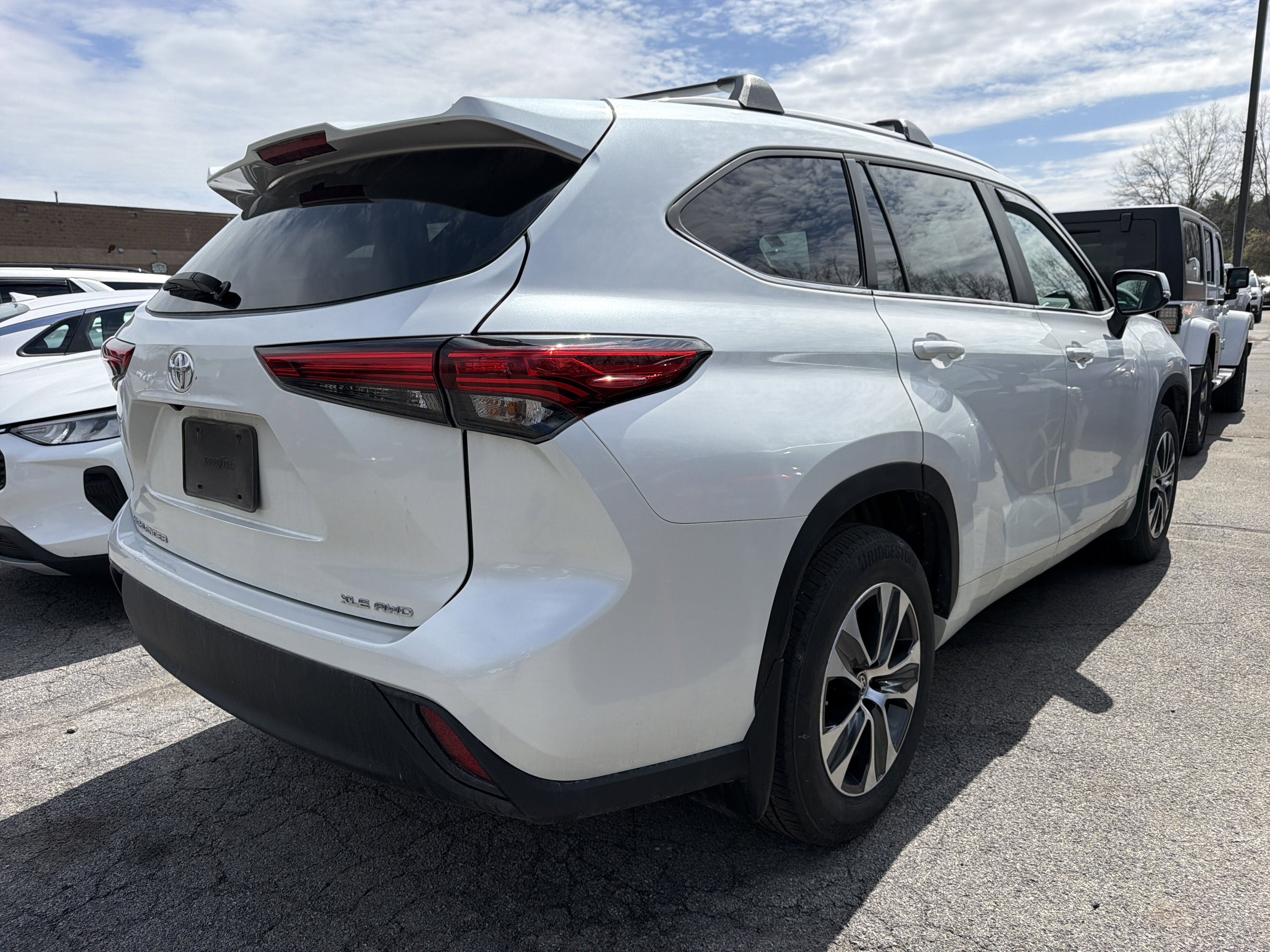 2023 Toyota Highlander XLE