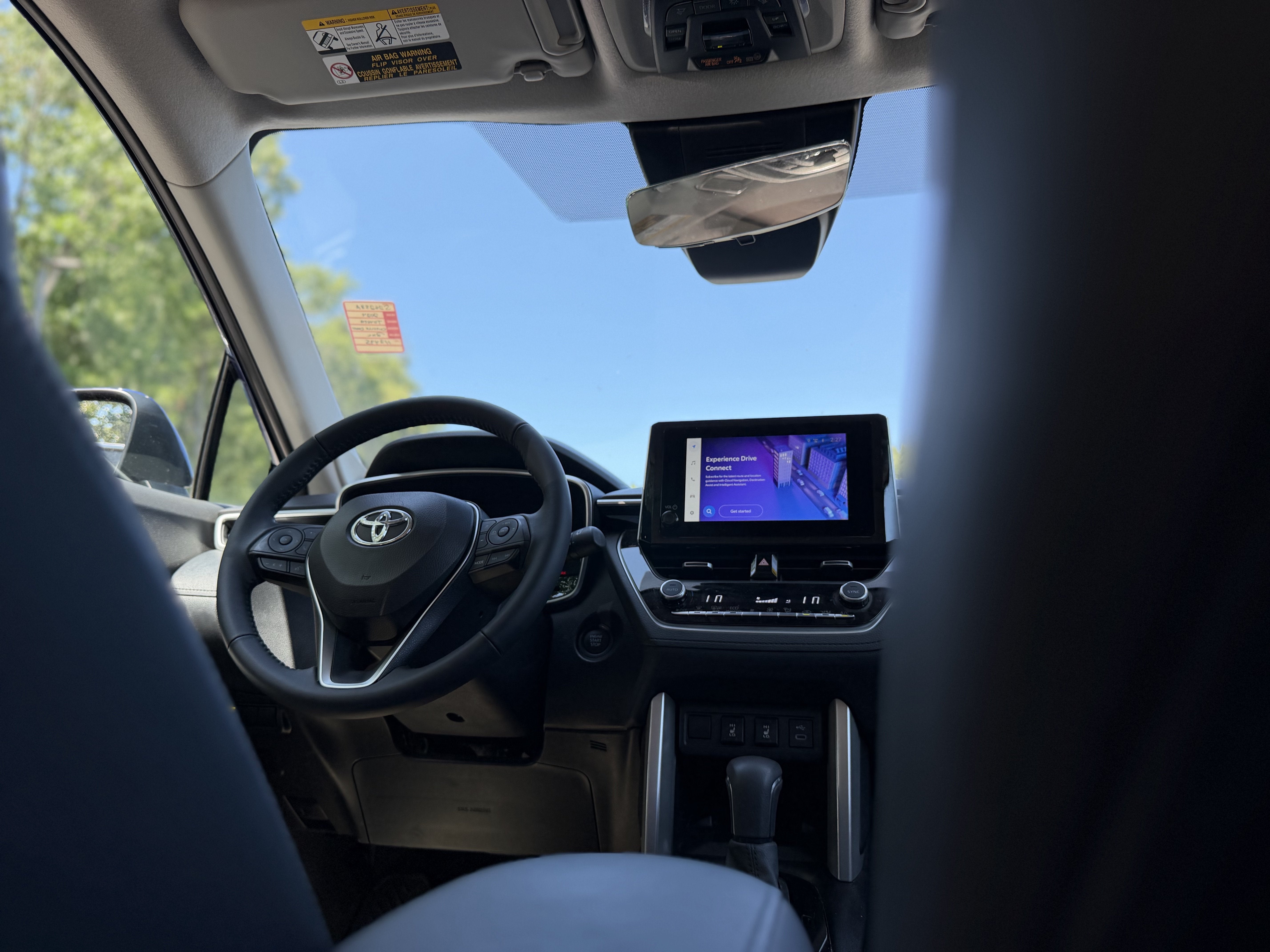 2024 Toyota Corolla Cross XLE