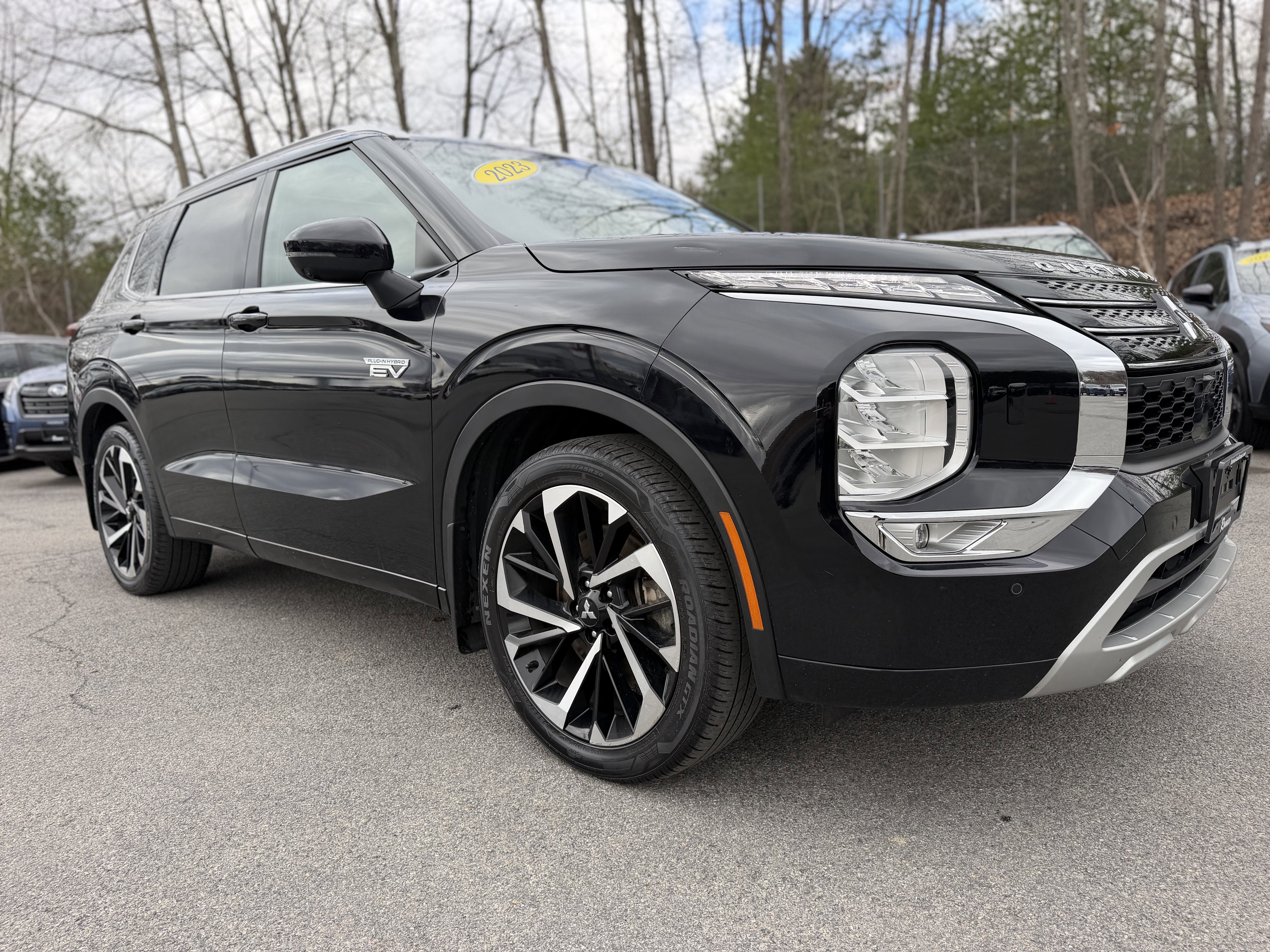 2023 Mitsubishi Outlander PHEV SEL