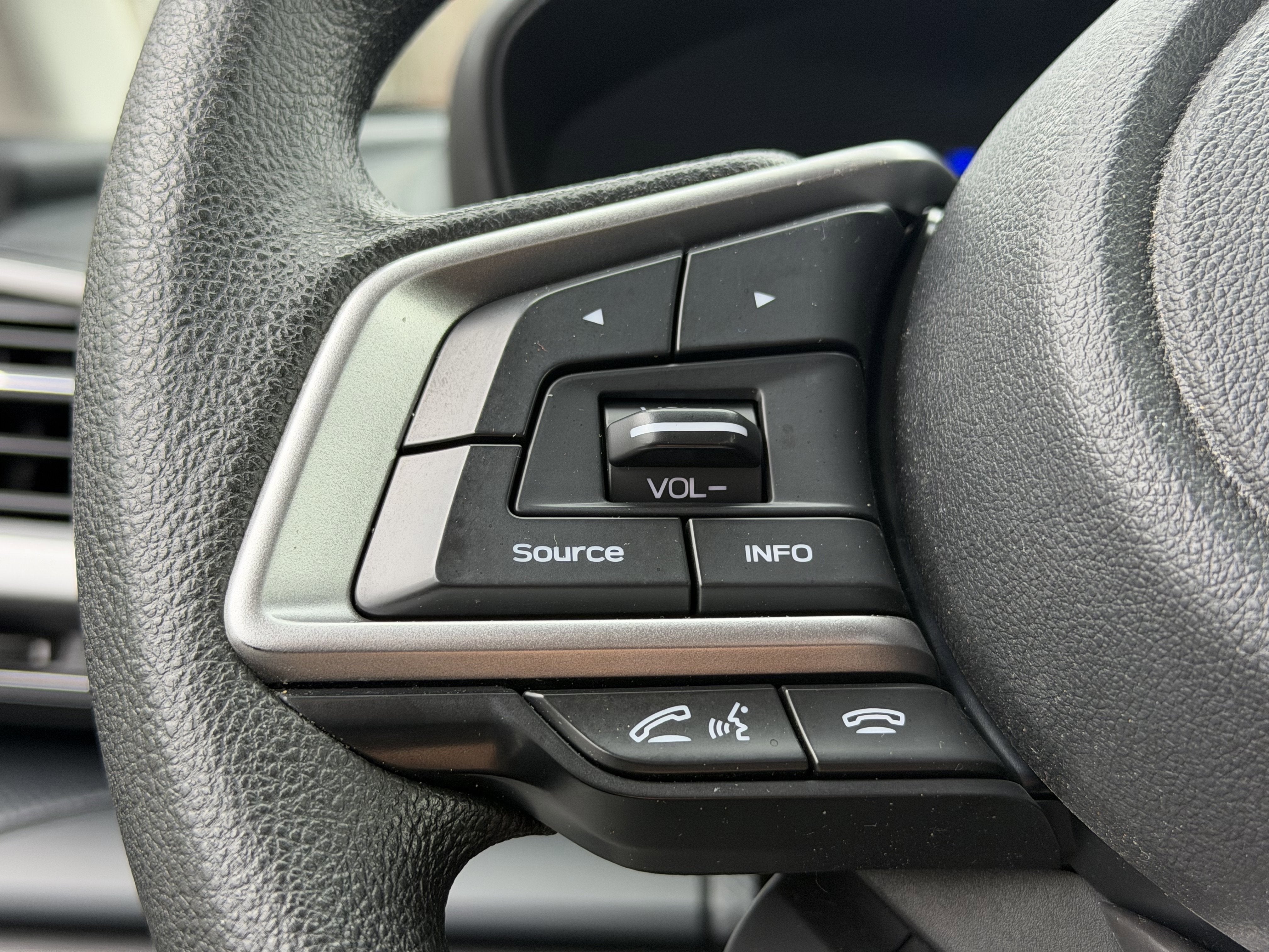 2023 Subaru Forester Base