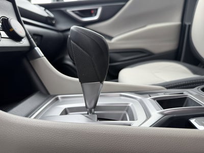 2023 Subaru Forester Base