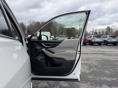 2023 Subaru Forester Base