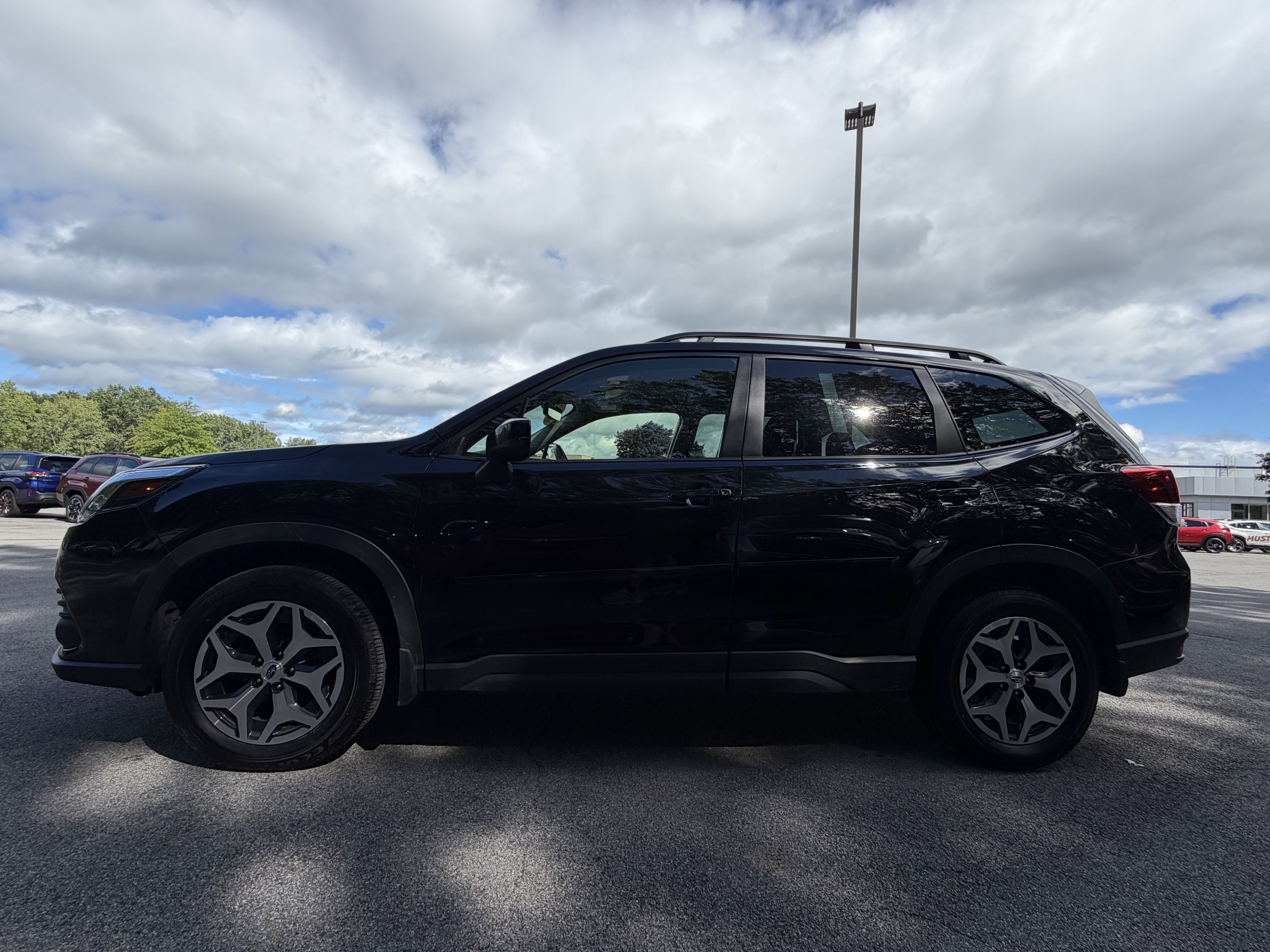 2023 Subaru Forester Premium
