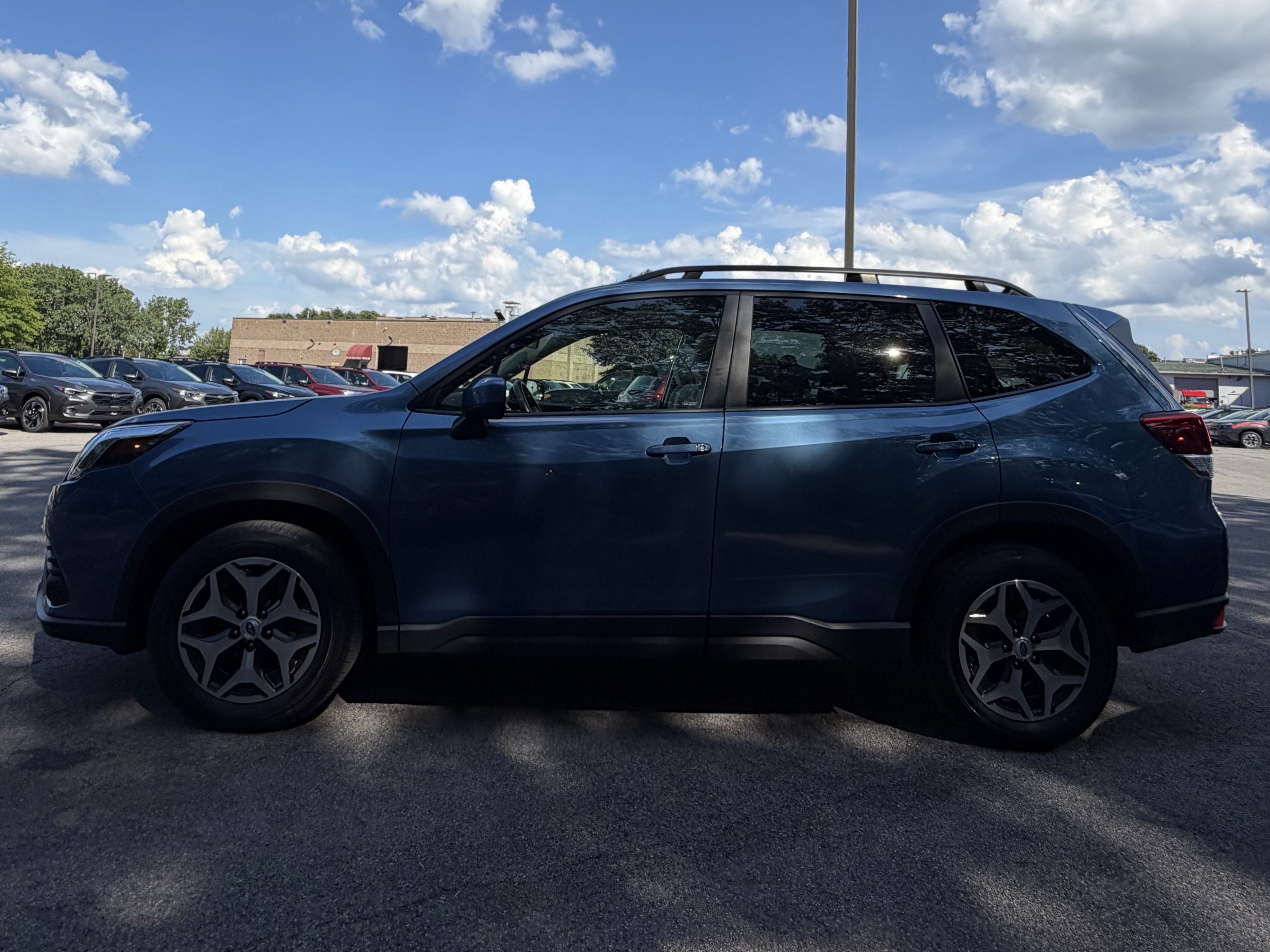 2023 Subaru Forester Premium