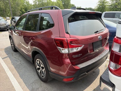 2024 Subaru Forester Premium