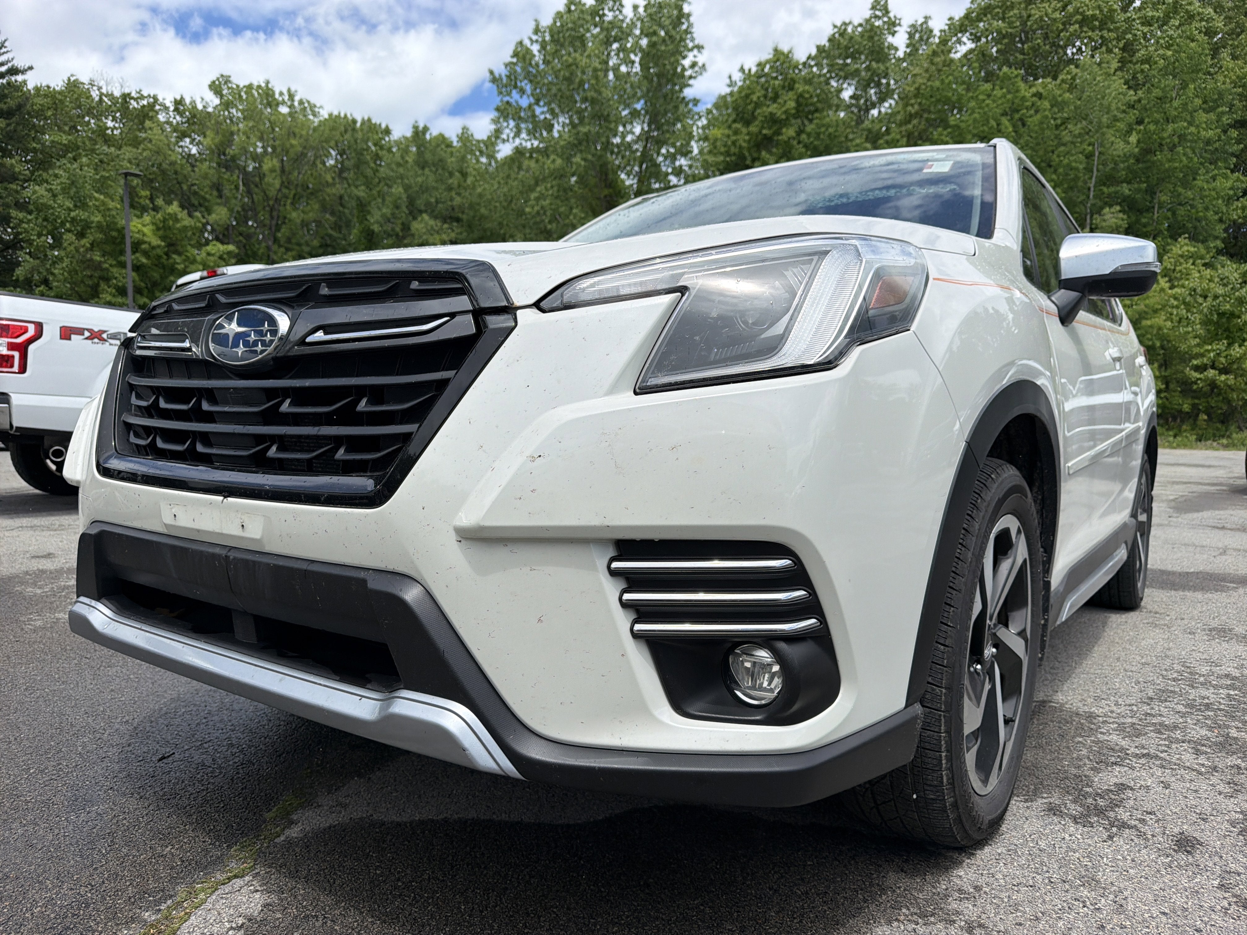 2022 Subaru Forester Touring's photo