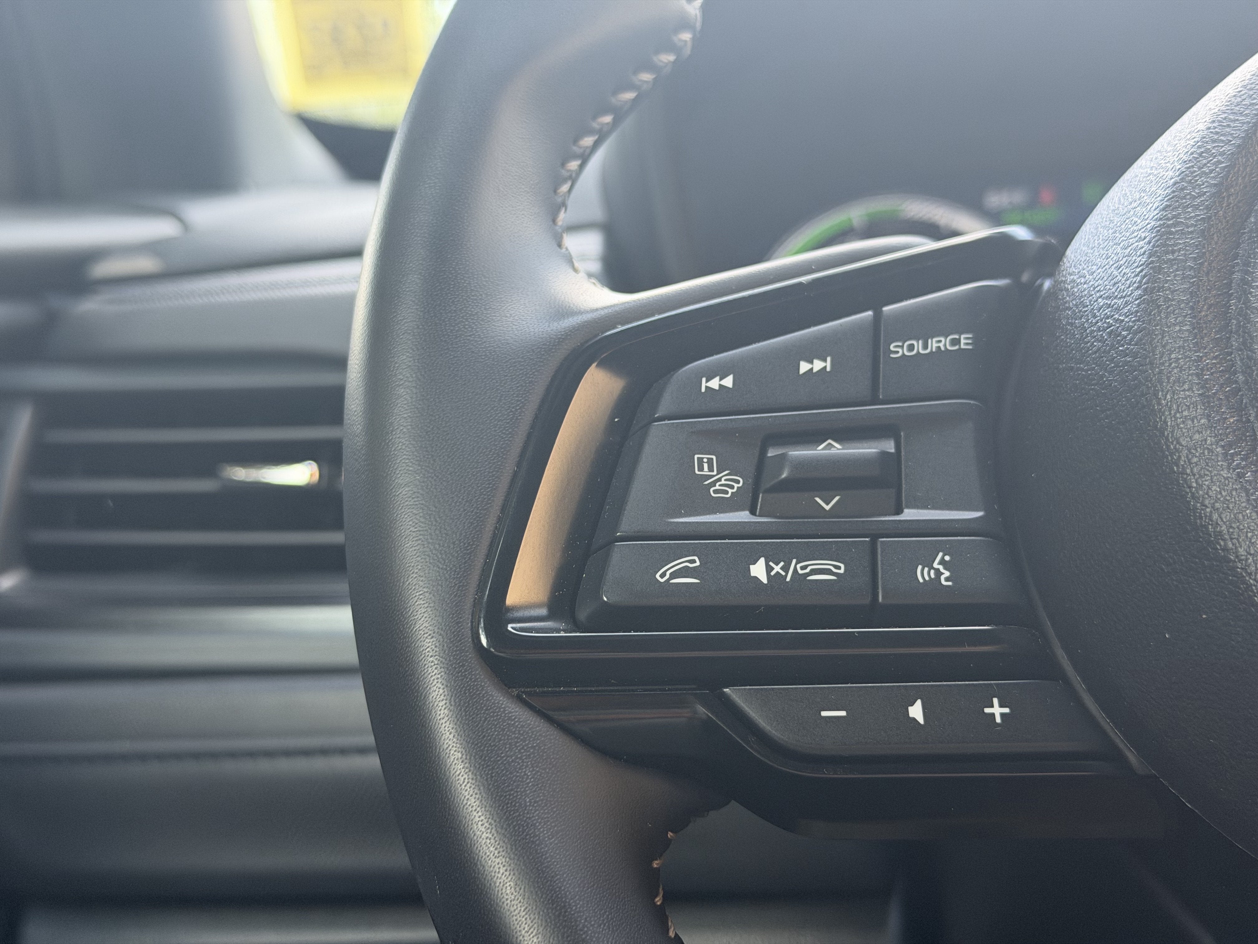 2025 Subaru Forester Hybrid Premium