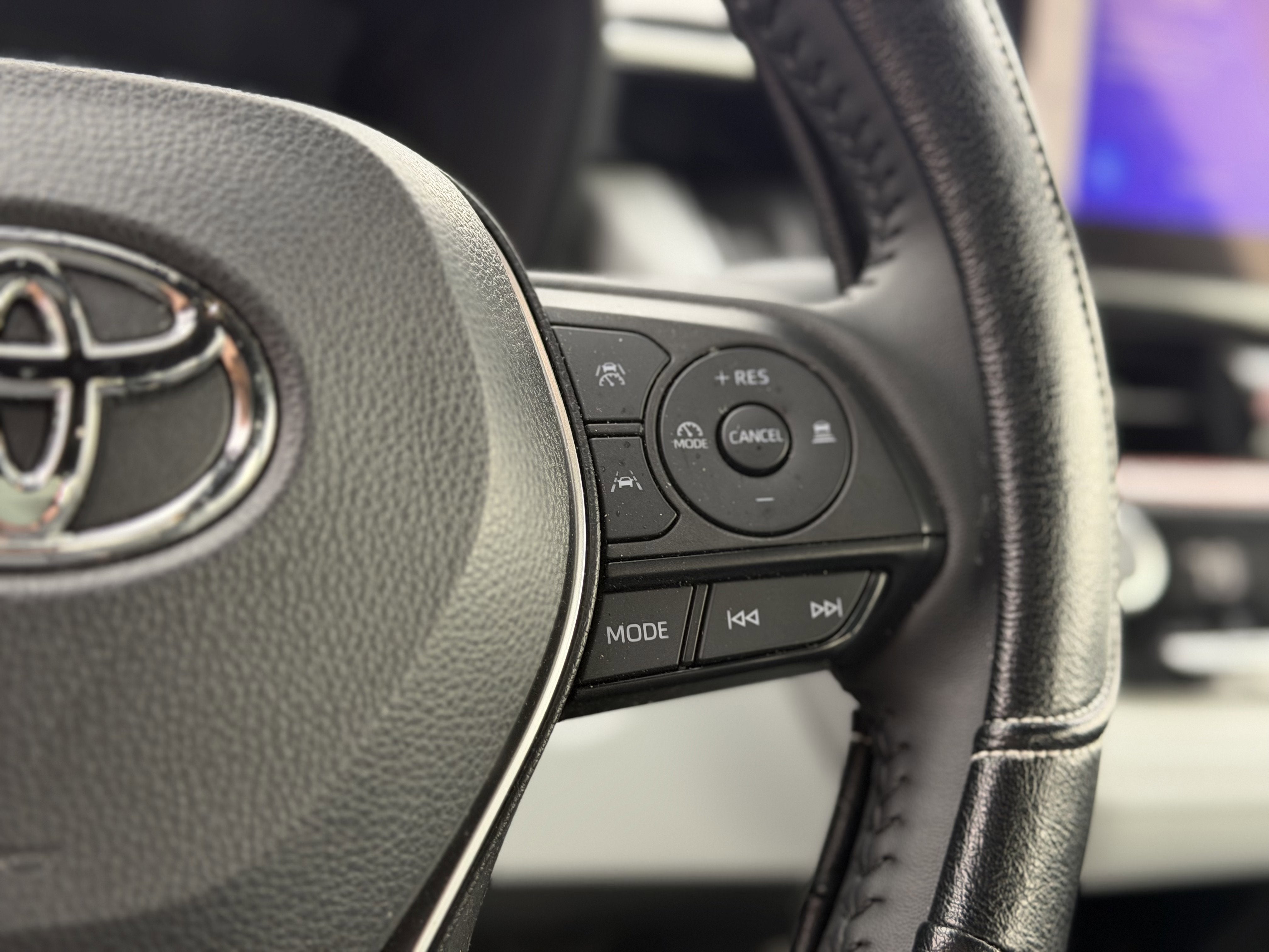 2025 Toyota Corolla Hybrid SE