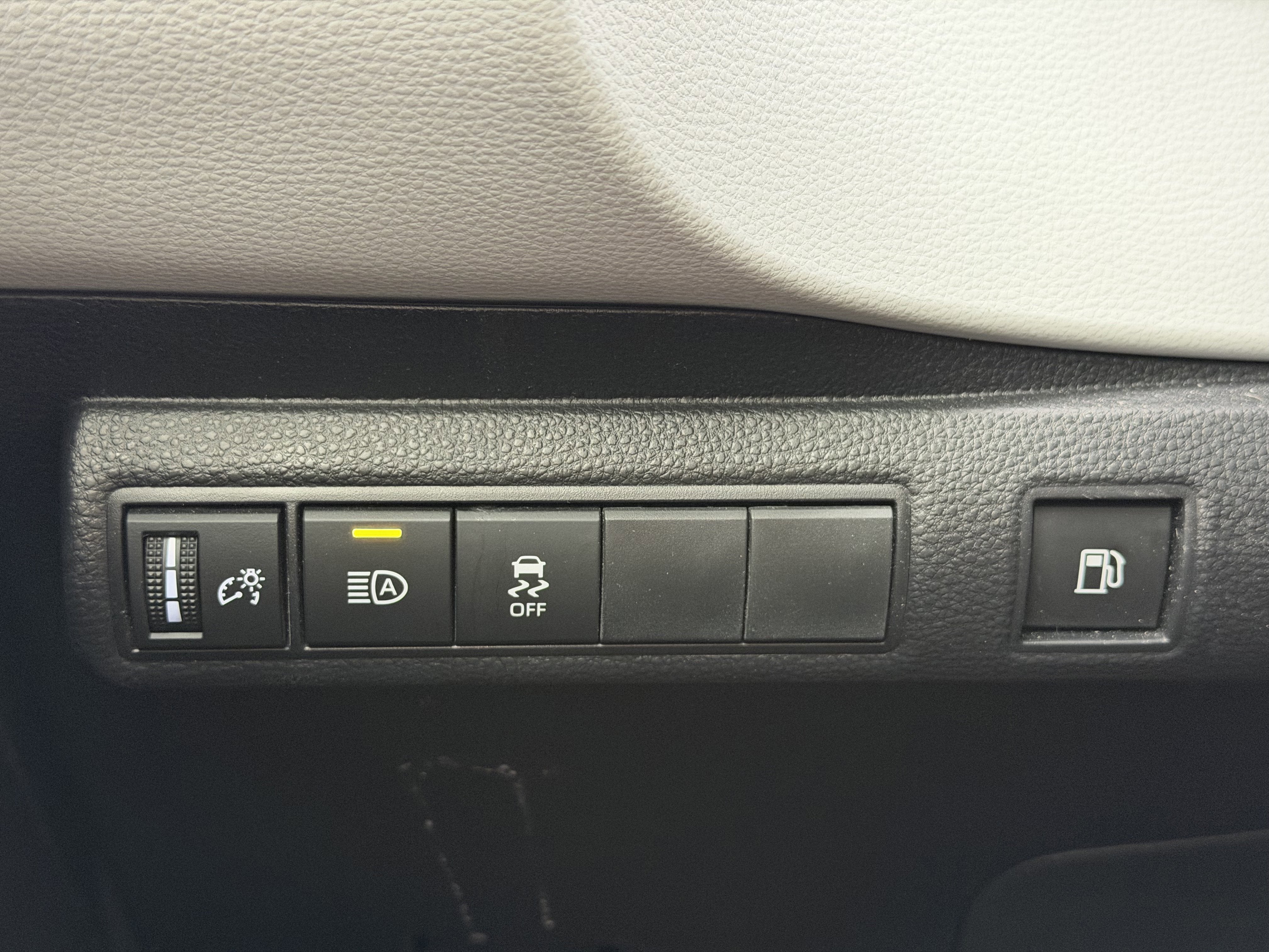 2025 Toyota Corolla Hybrid SE