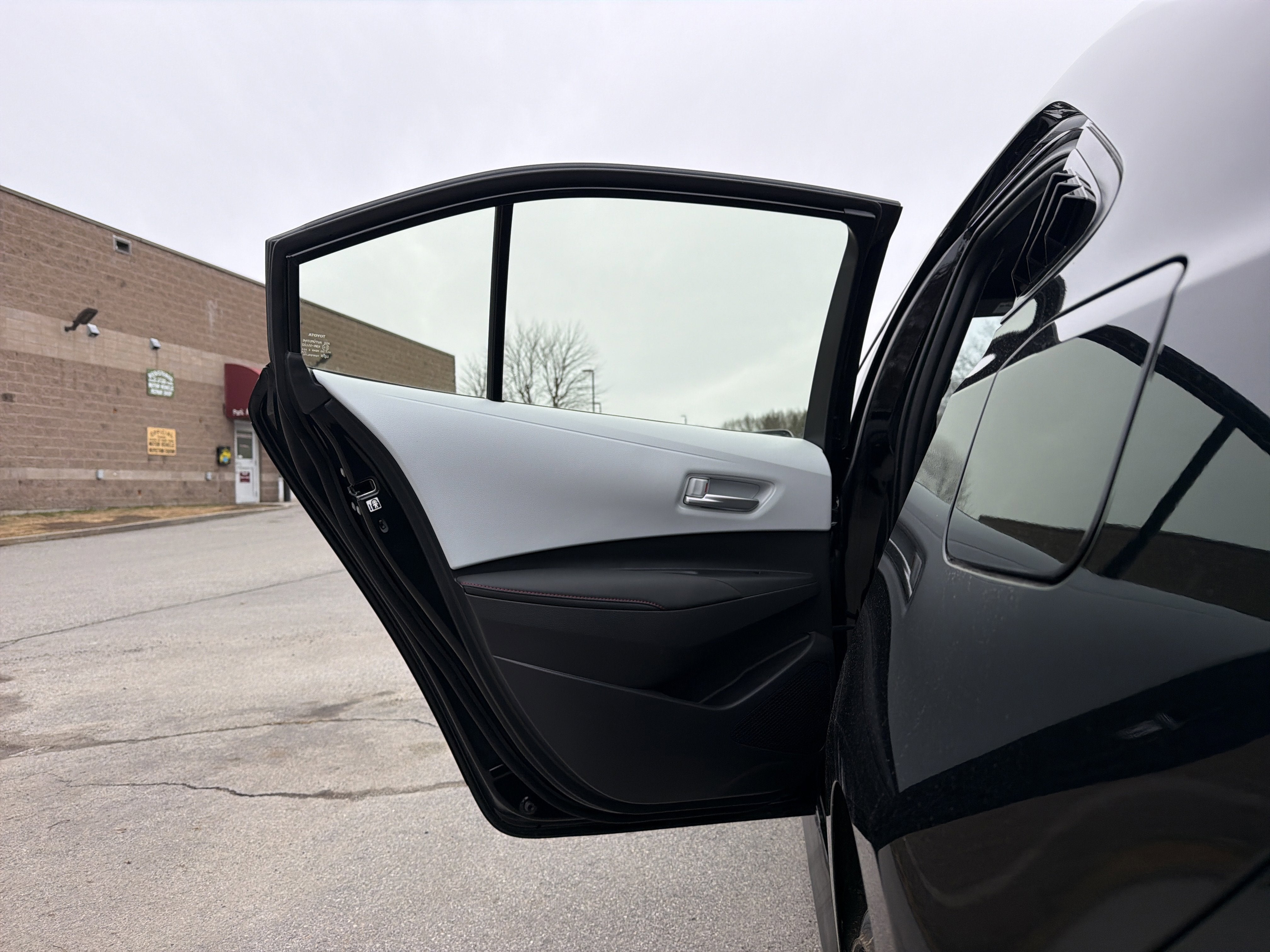 2025 Toyota Corolla Hybrid SE