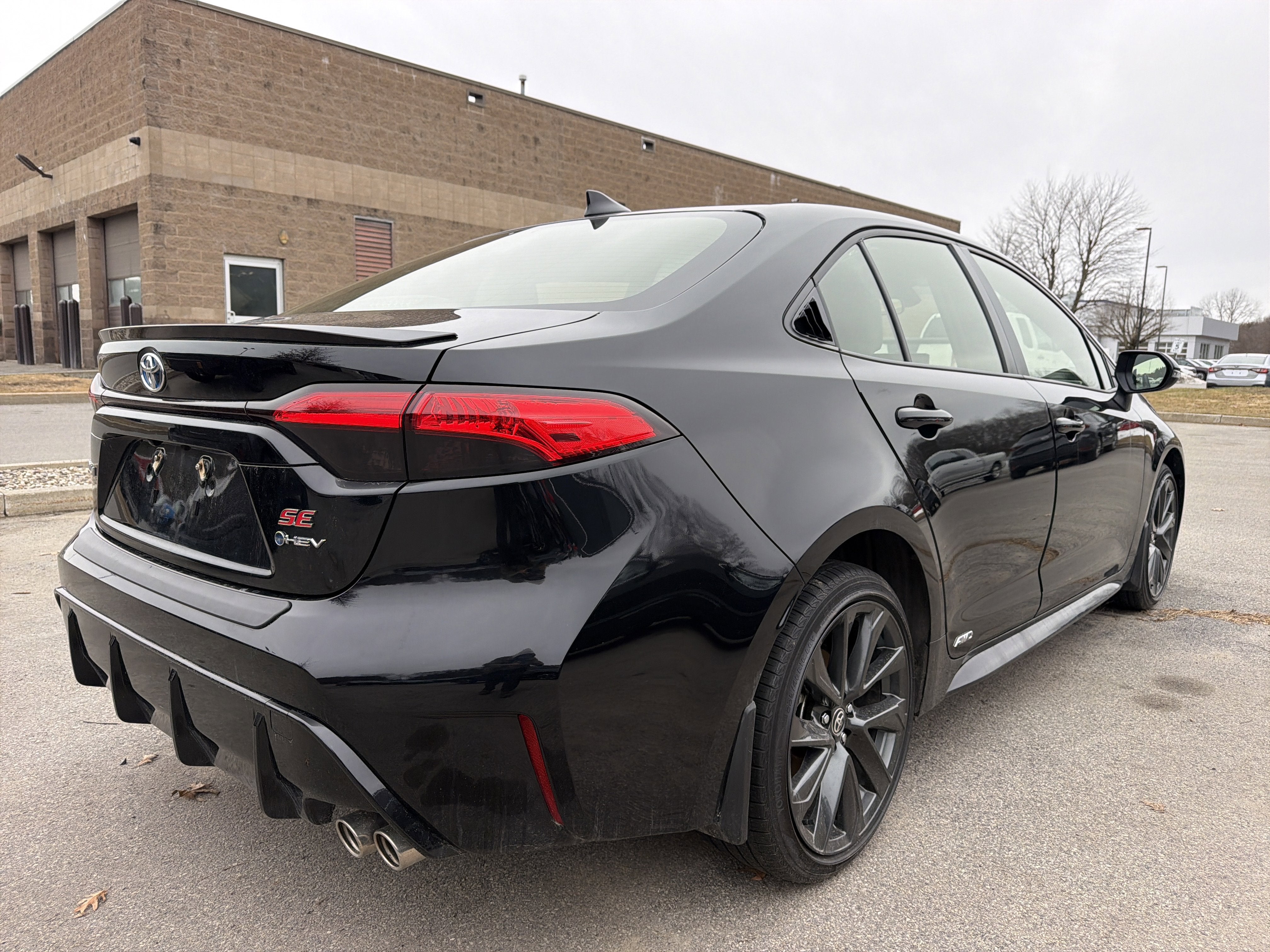 2025 Toyota Corolla Hybrid SE