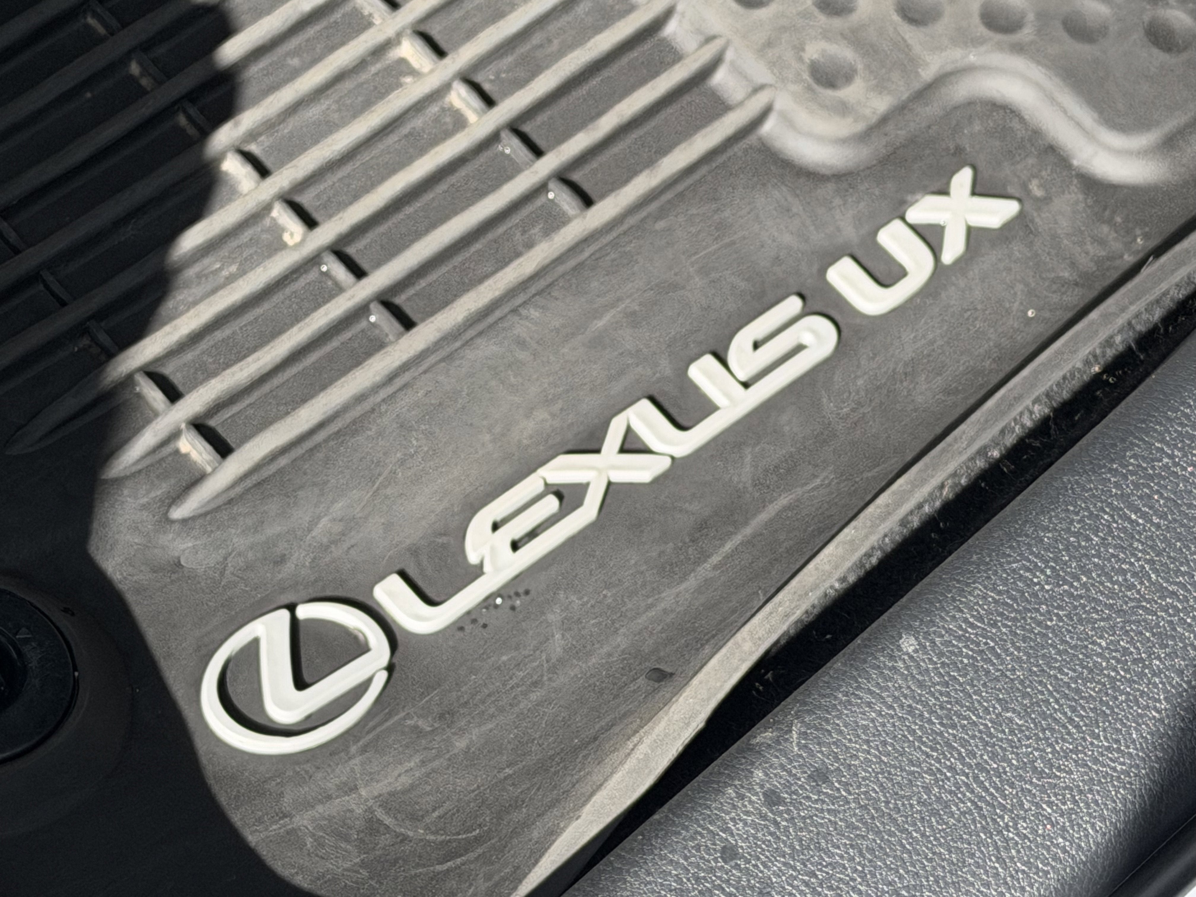 2023 Lexus UX 250h UX 250h F SPORT Design