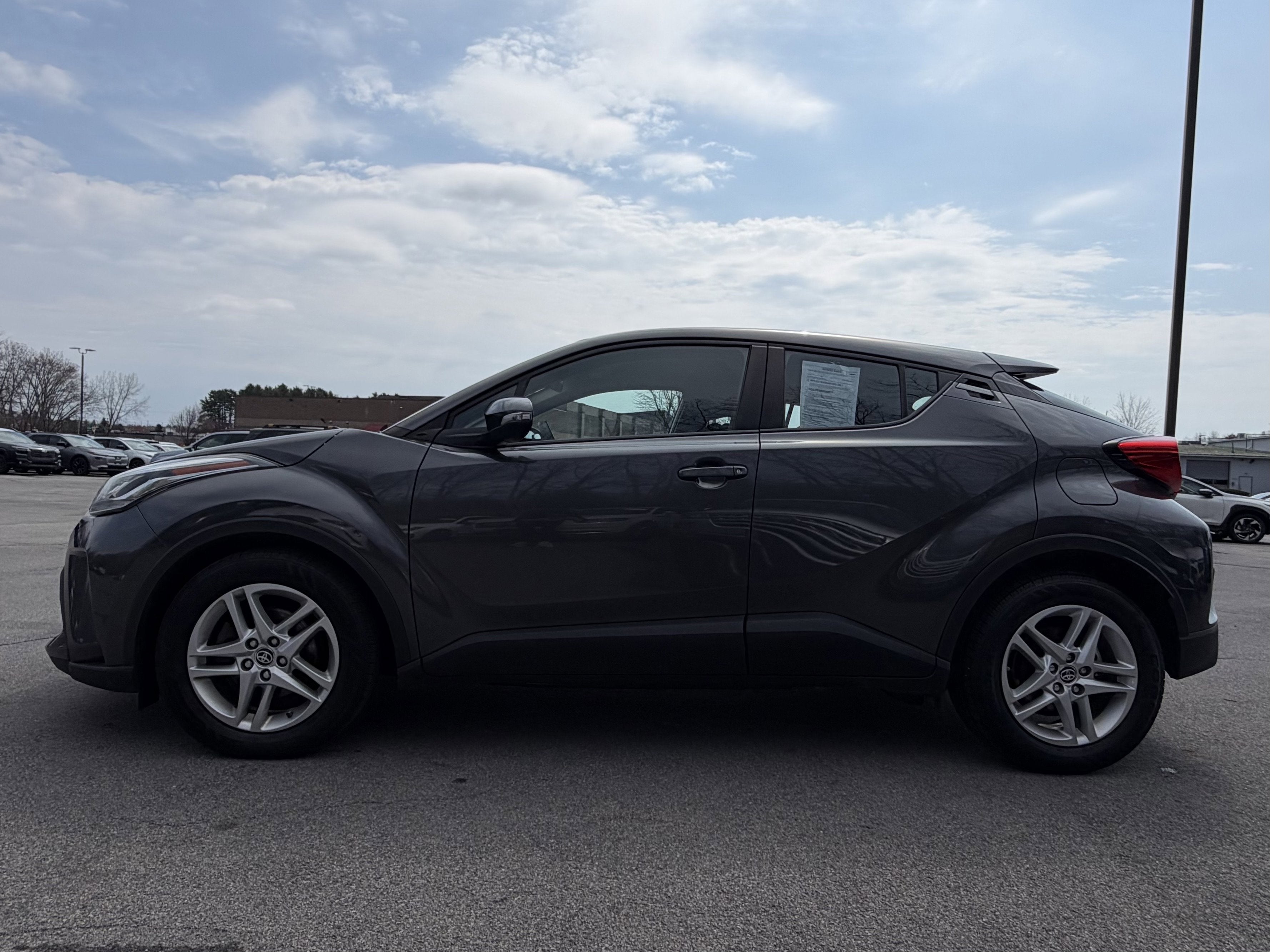 2020 Toyota C-HR LE