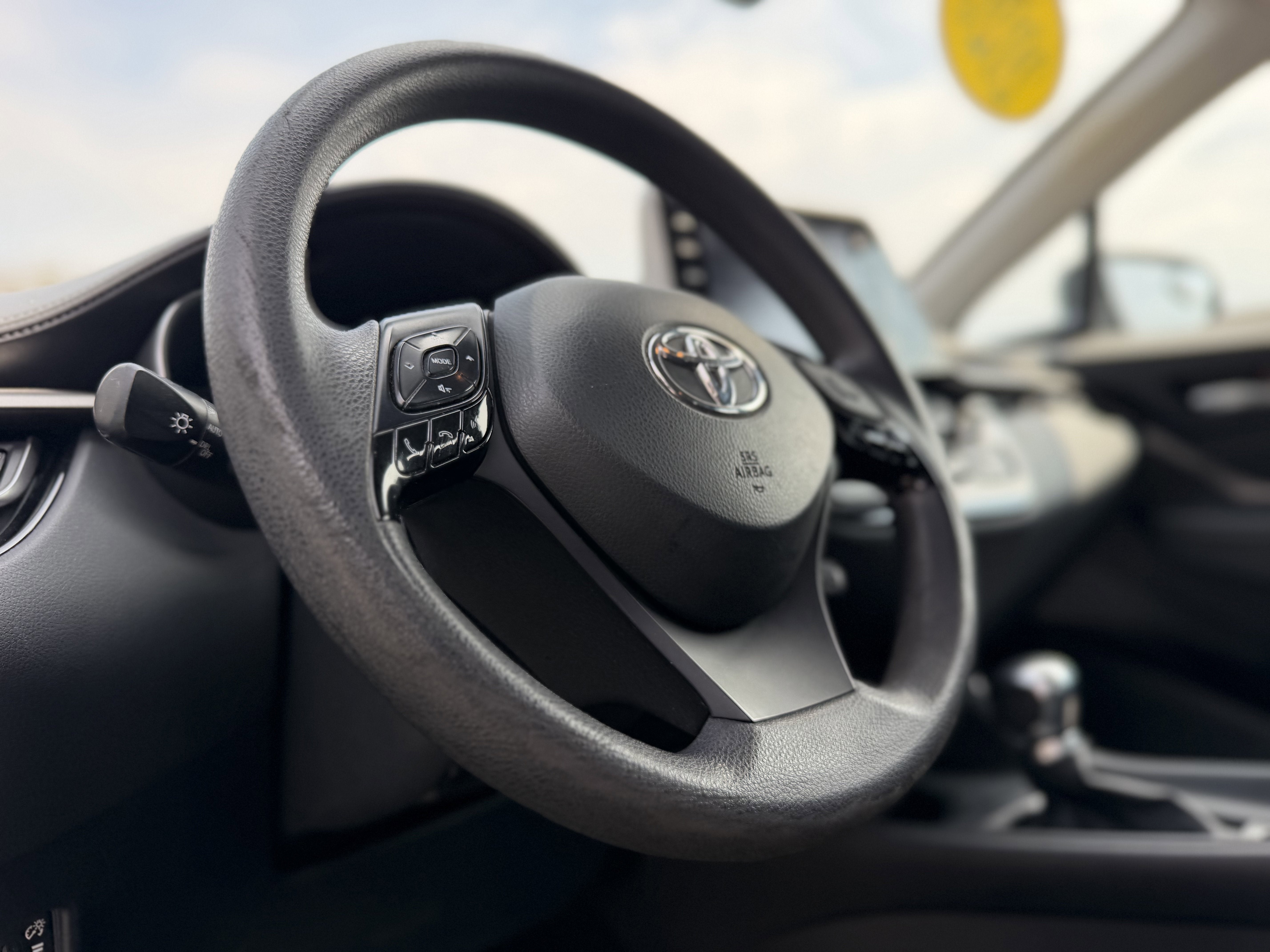 2020 Toyota C-HR LE