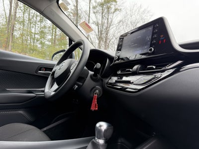 2021 Toyota C-HR LE